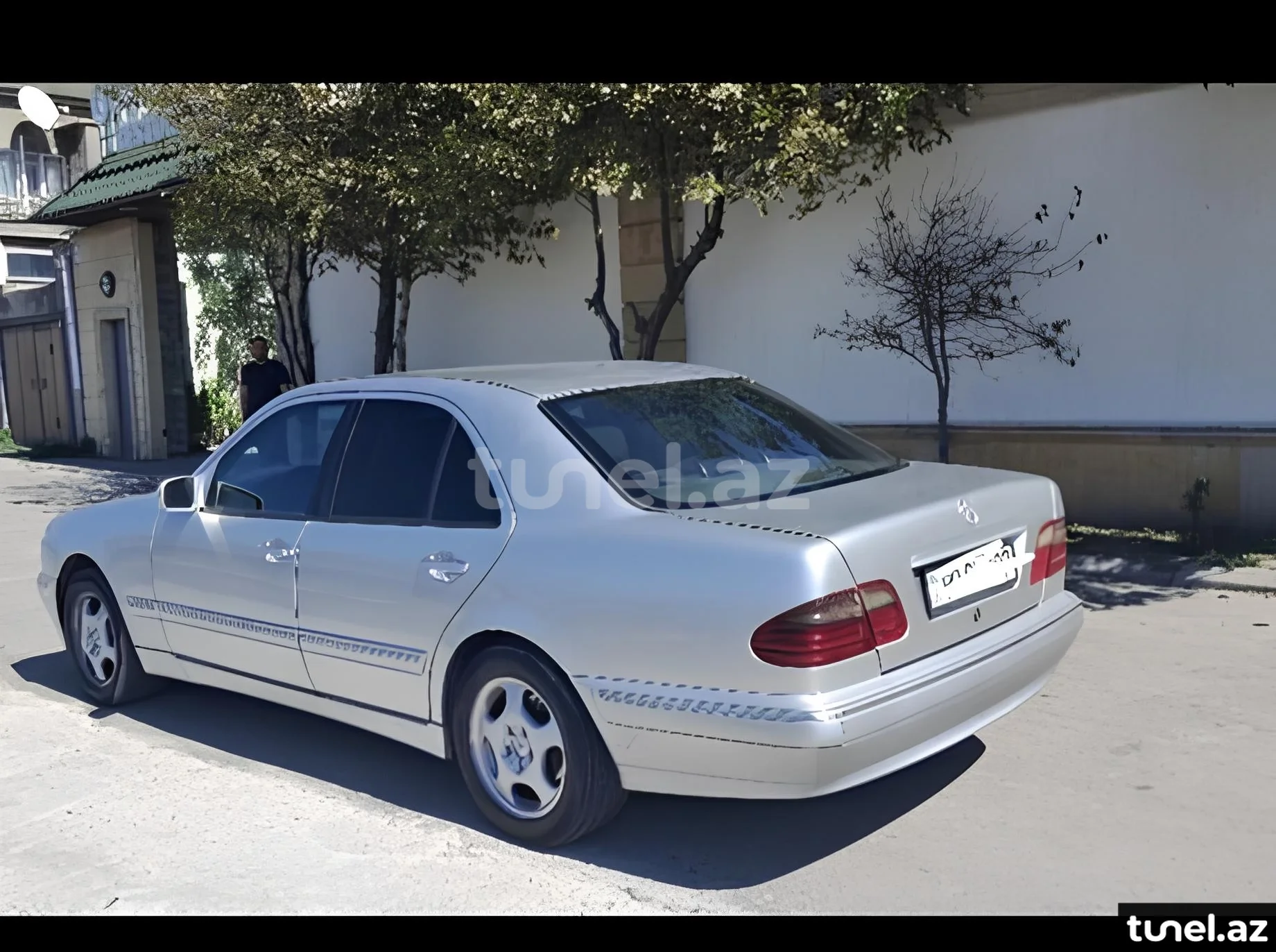 Mercedes E 220 2001