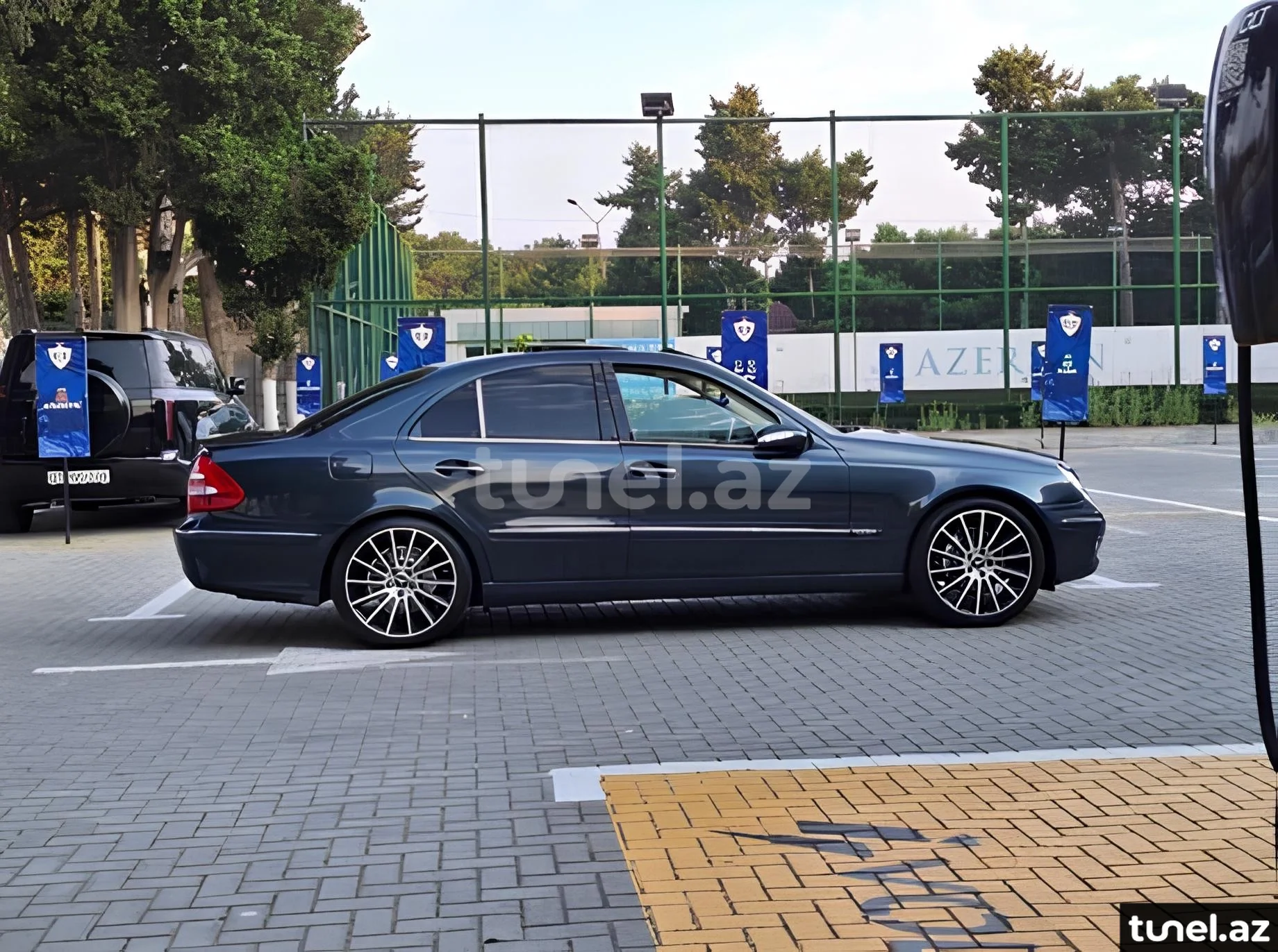Mercedes E 240 2002