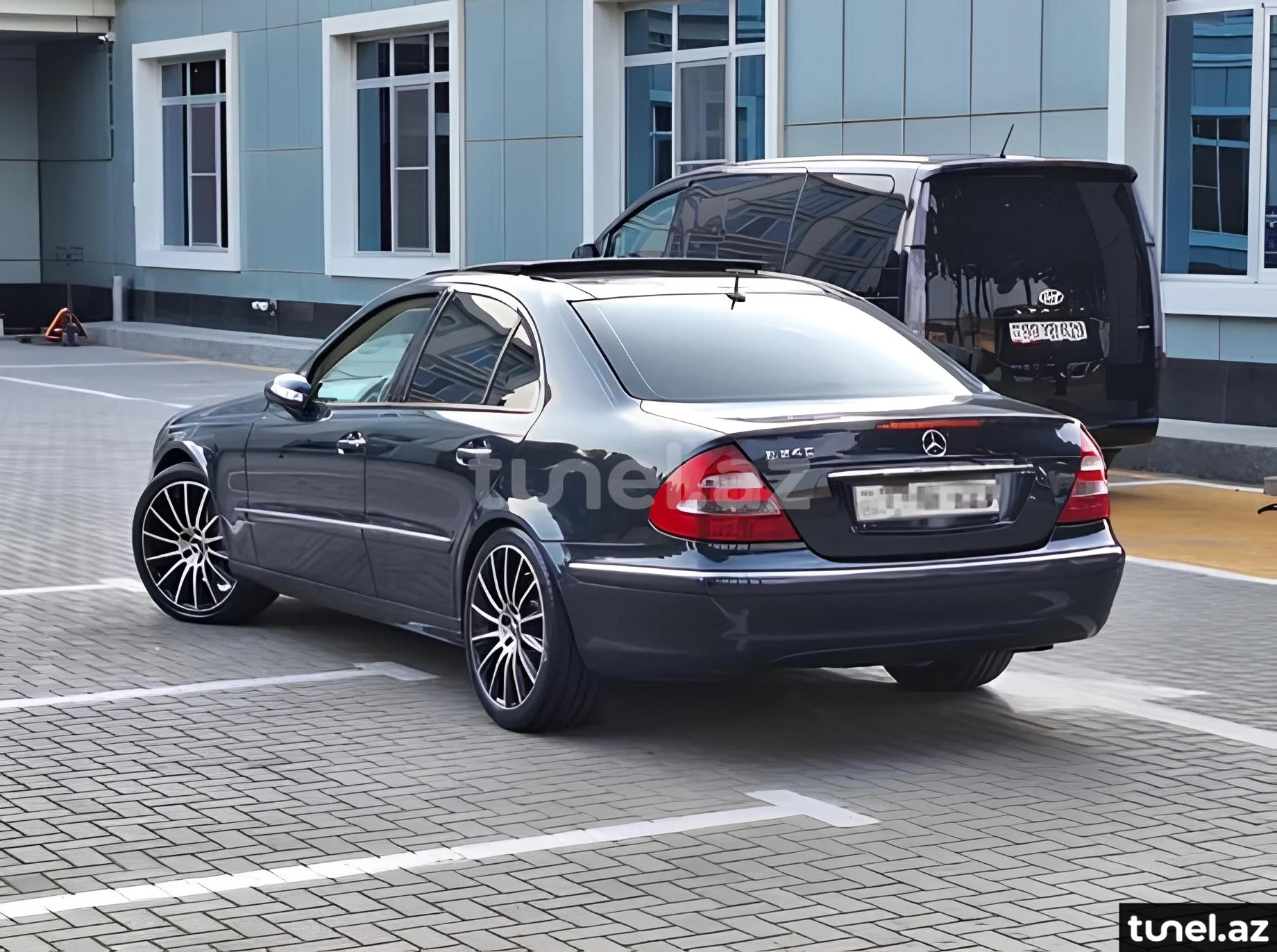 Mercedes E 240 2002