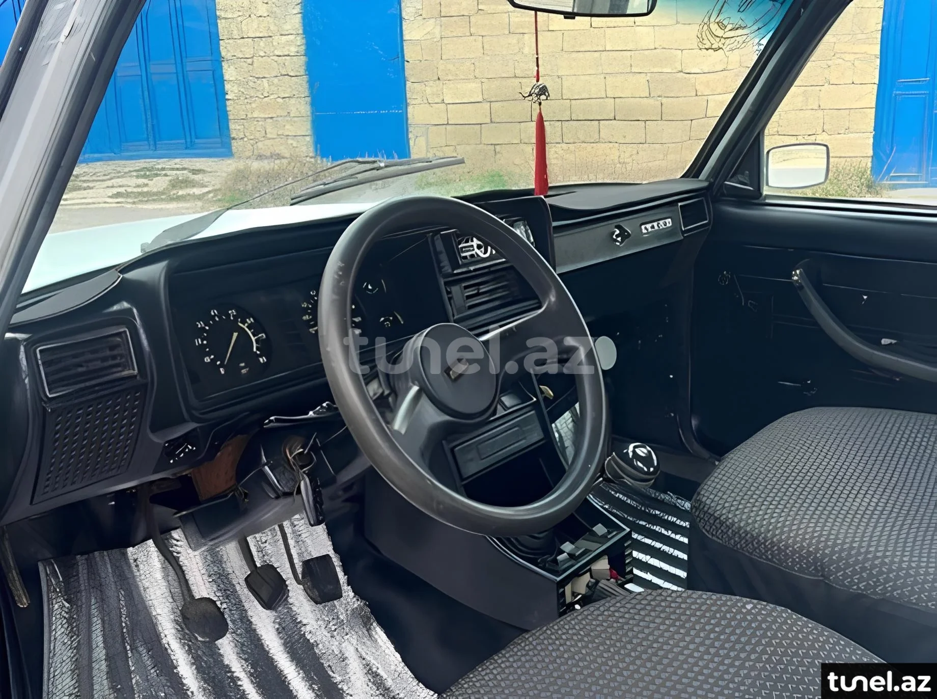LADA (VAZ) 2107 2002