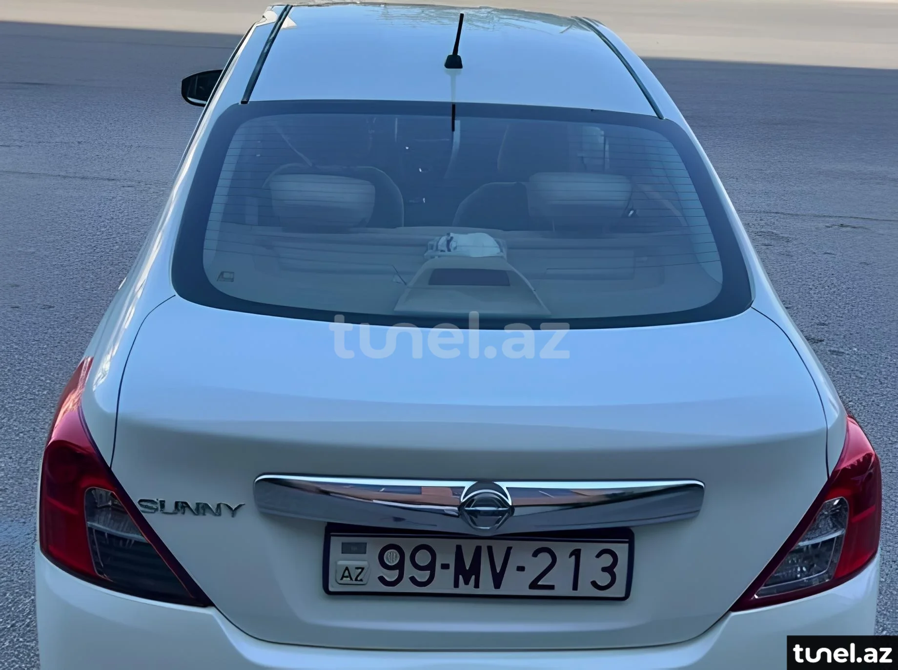 Nissan Sunny 2014