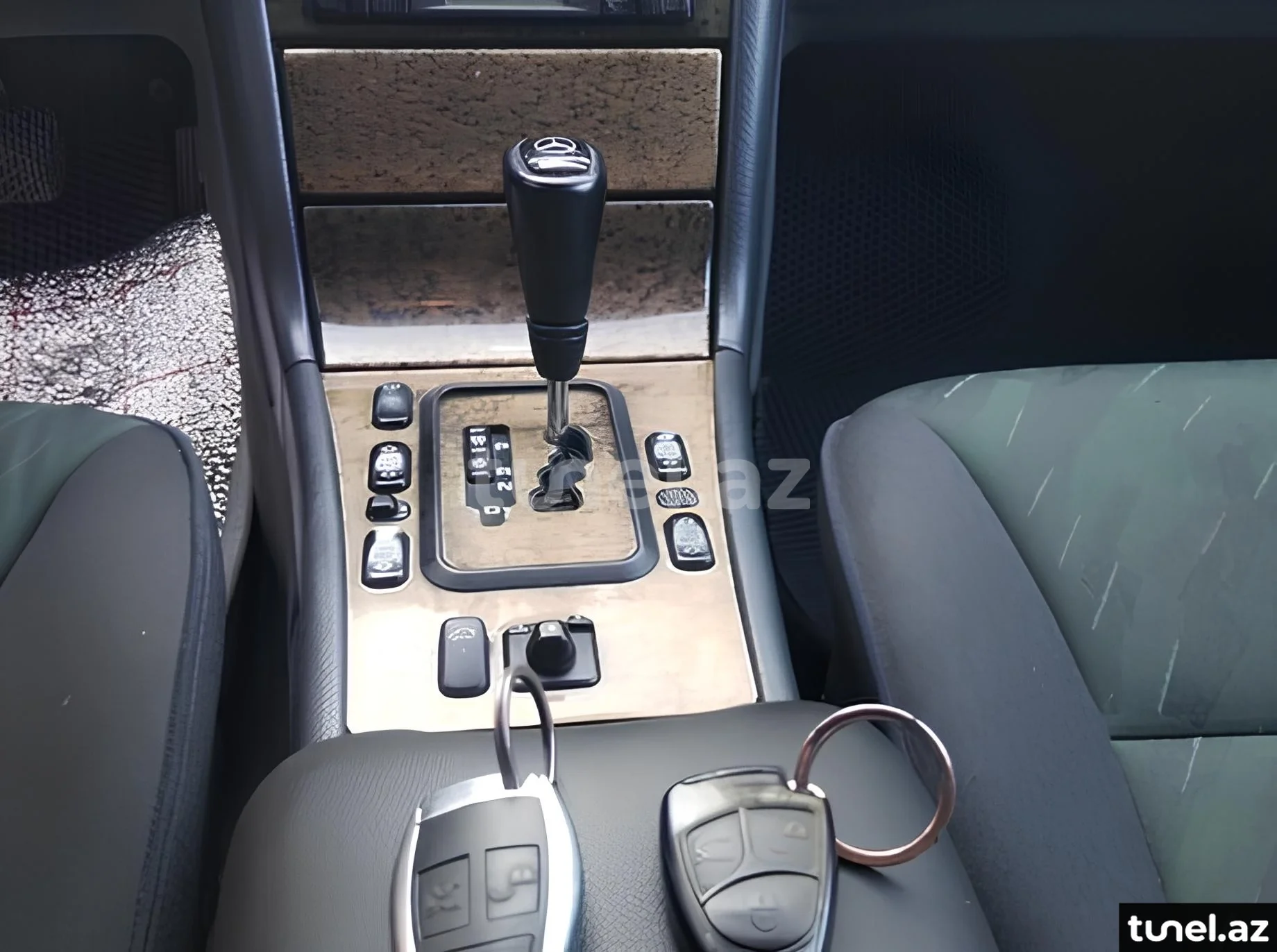 Mercedes E 240 1999