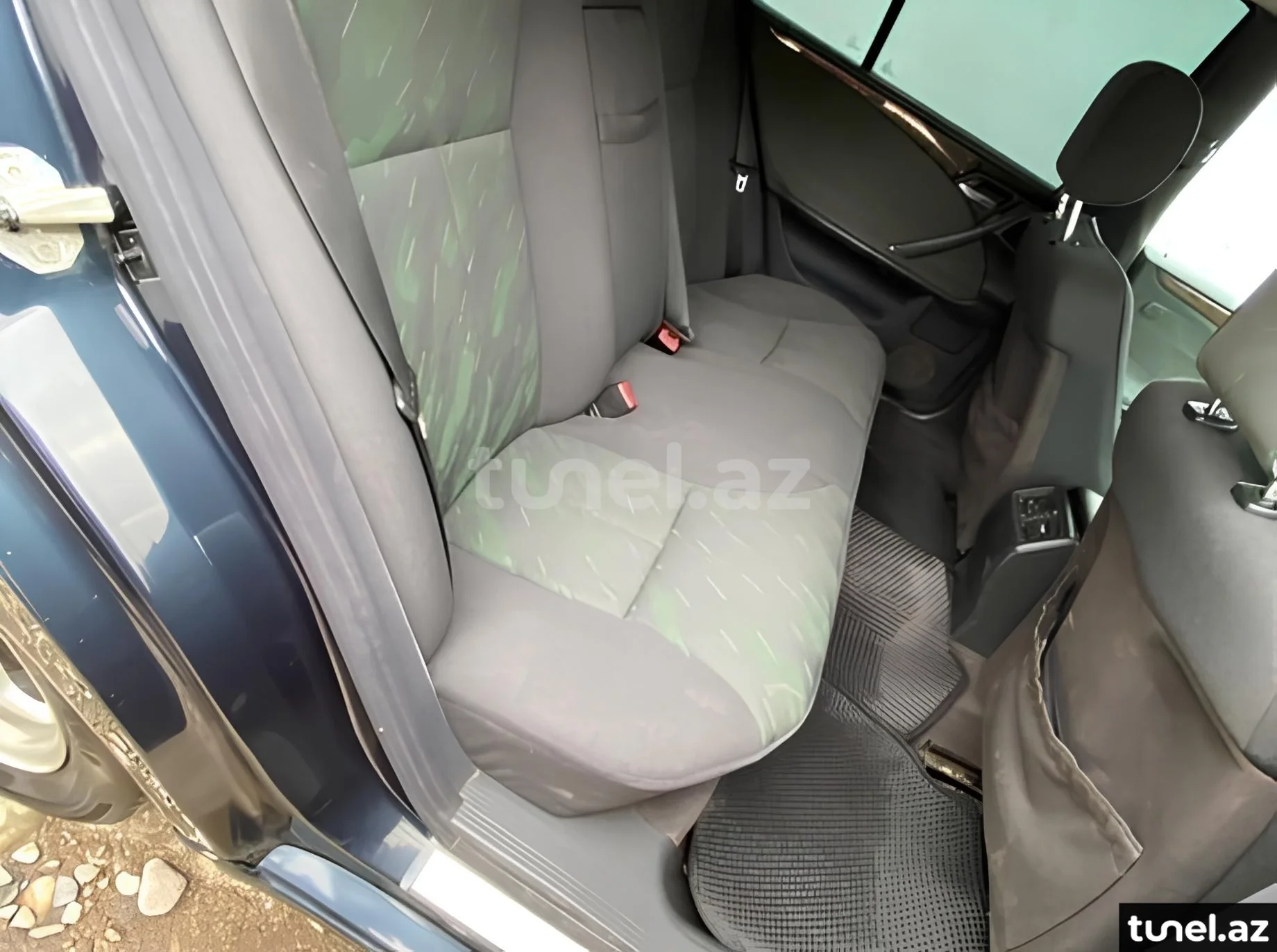 Mercedes E 240 1999