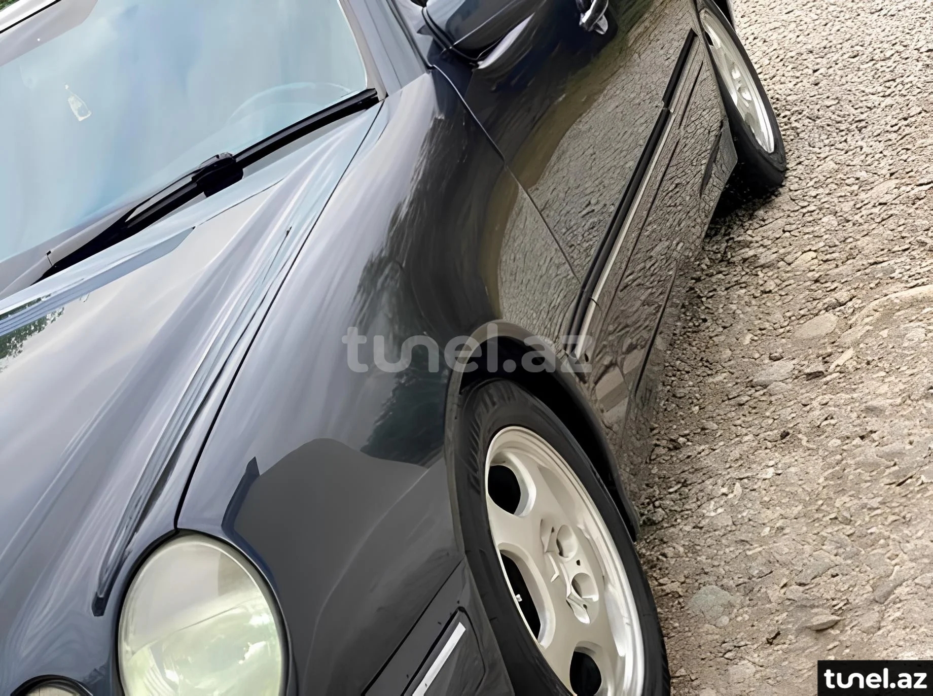 Mercedes E 240 1999