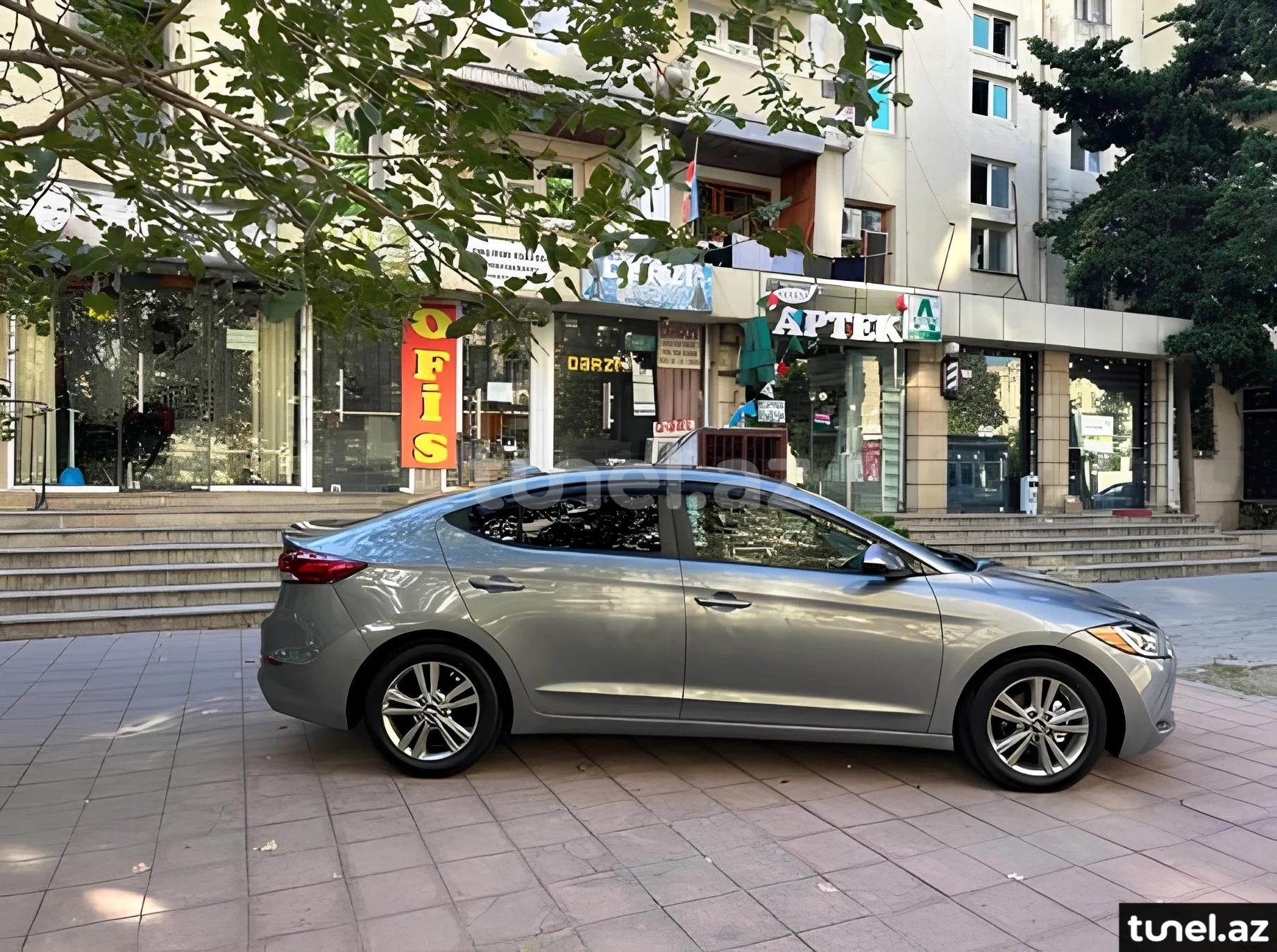 Hyundai Elantra 2018
