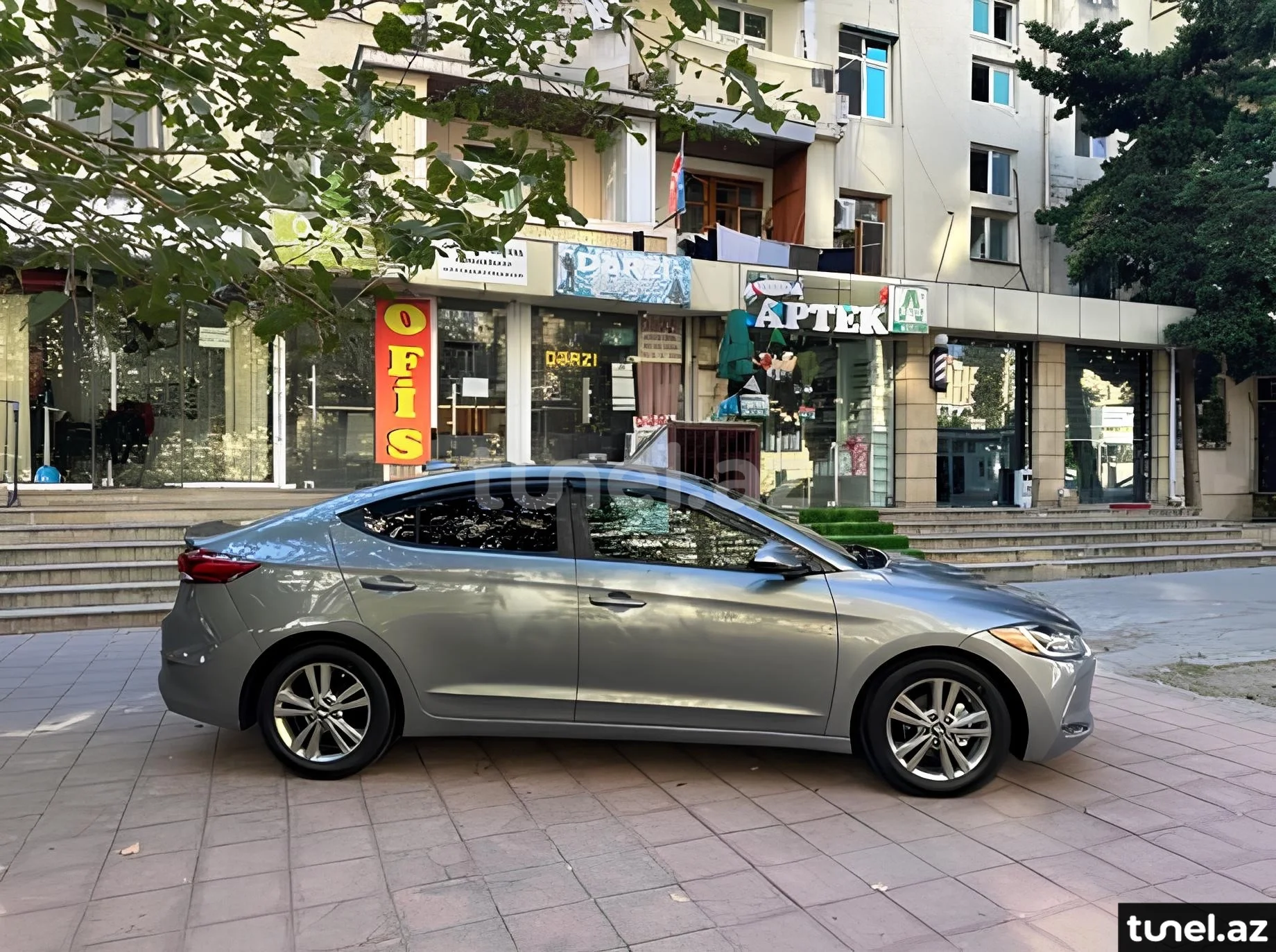 Hyundai Elantra 2018