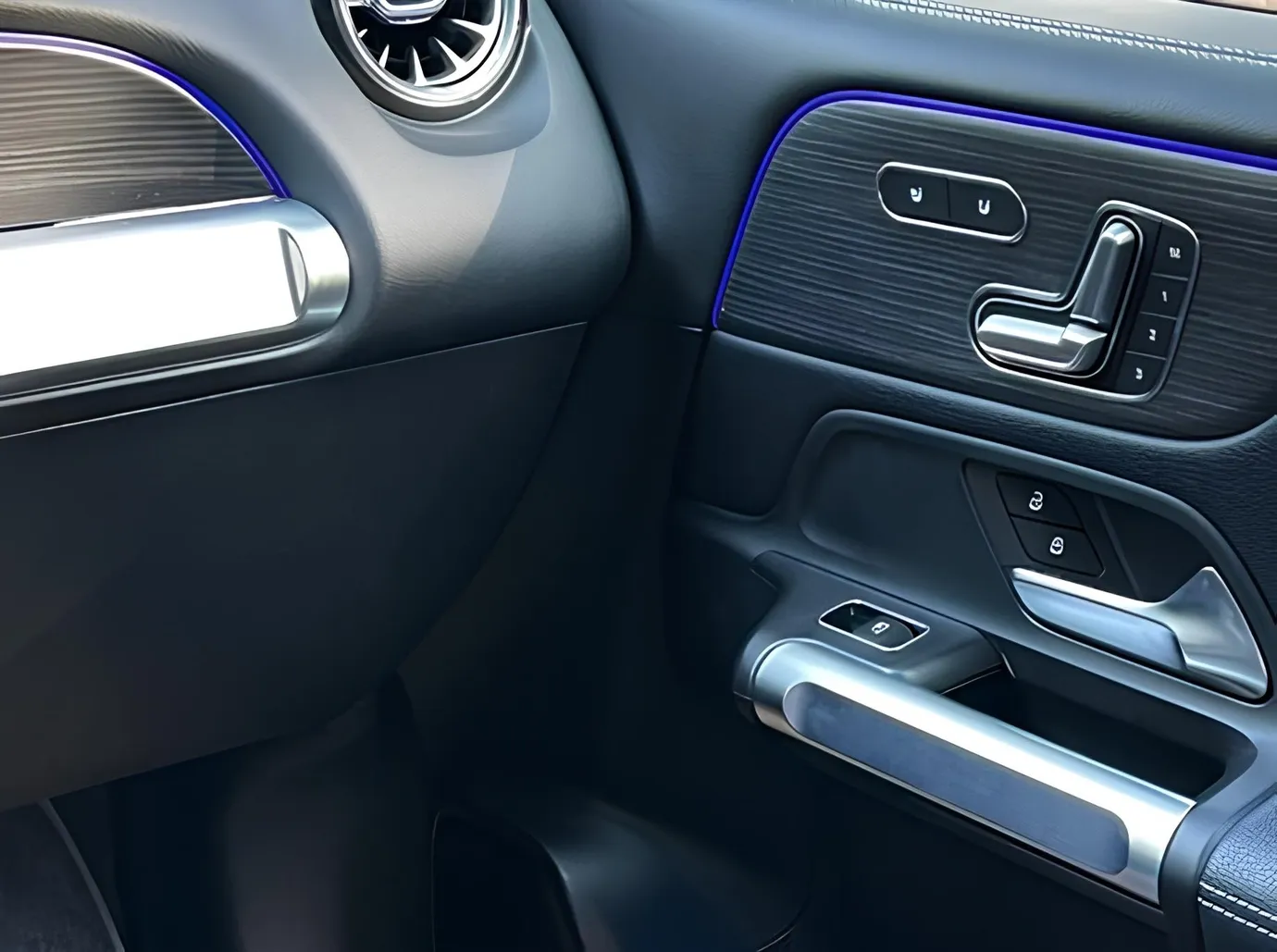 Mercedes A 250 4MATIC, 2.0 L, 2020 i̇l, 139 830 km, Bakı - Qiymət: 54 999 ₼ - Tunel.az