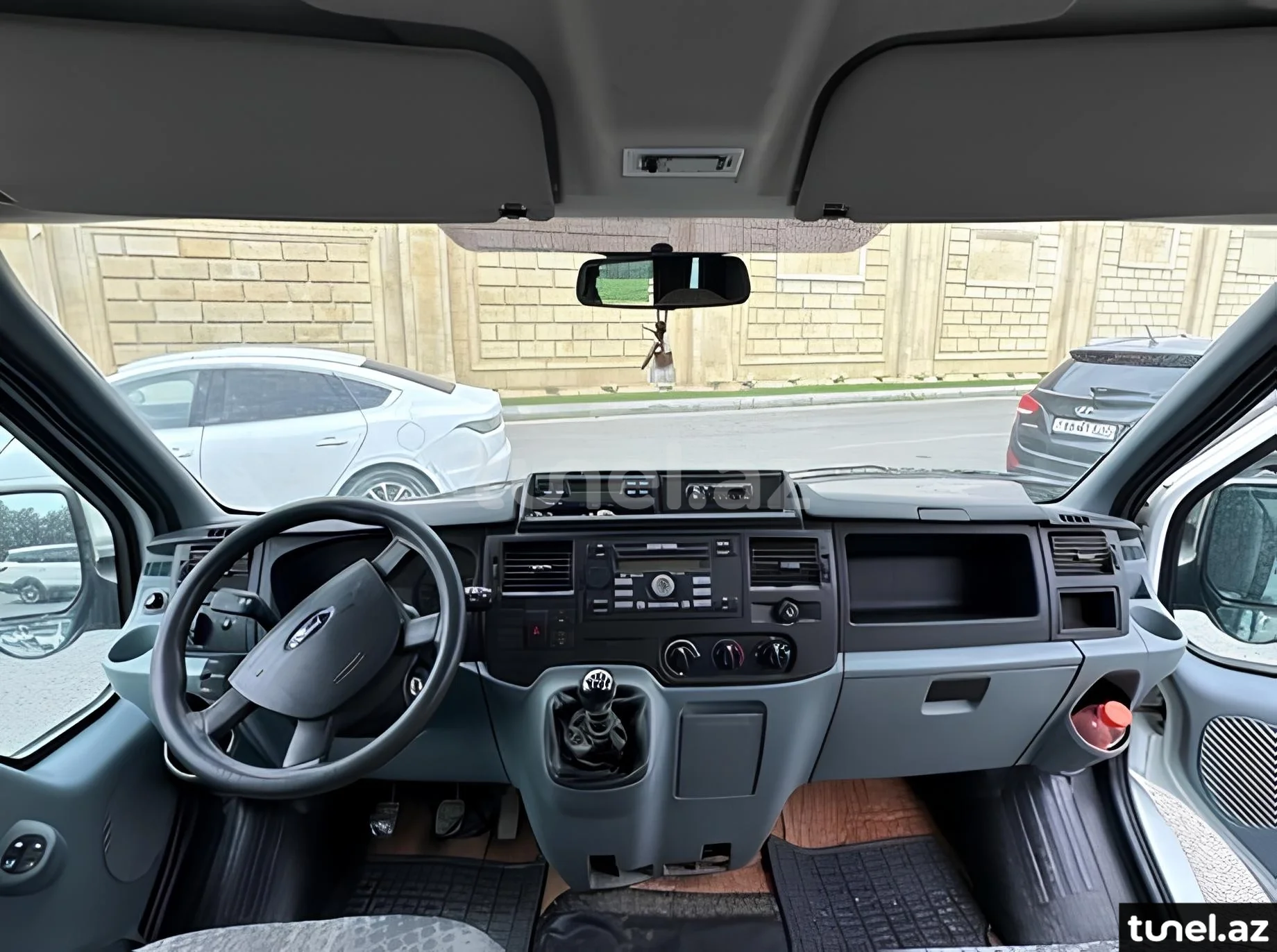 Ford Transit 2012