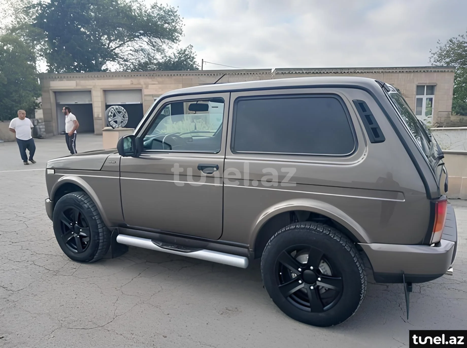 LADA (VAZ) Niva 2022