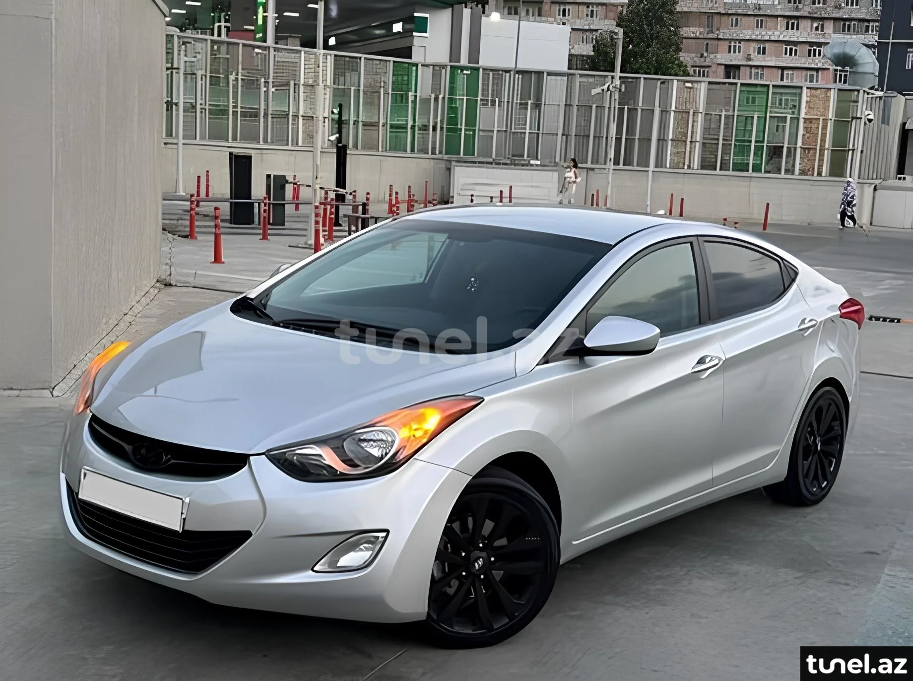 Hyundai Elantra 2013