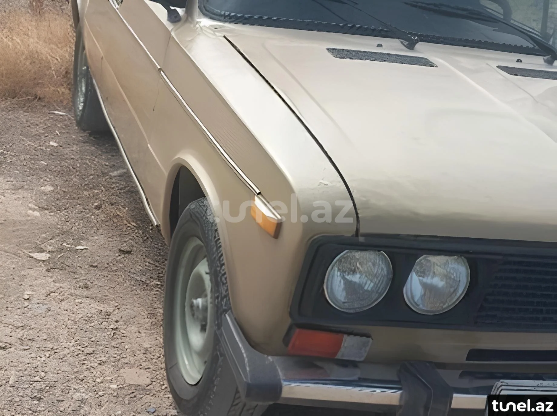 LADA (VAZ) 2106 1988
