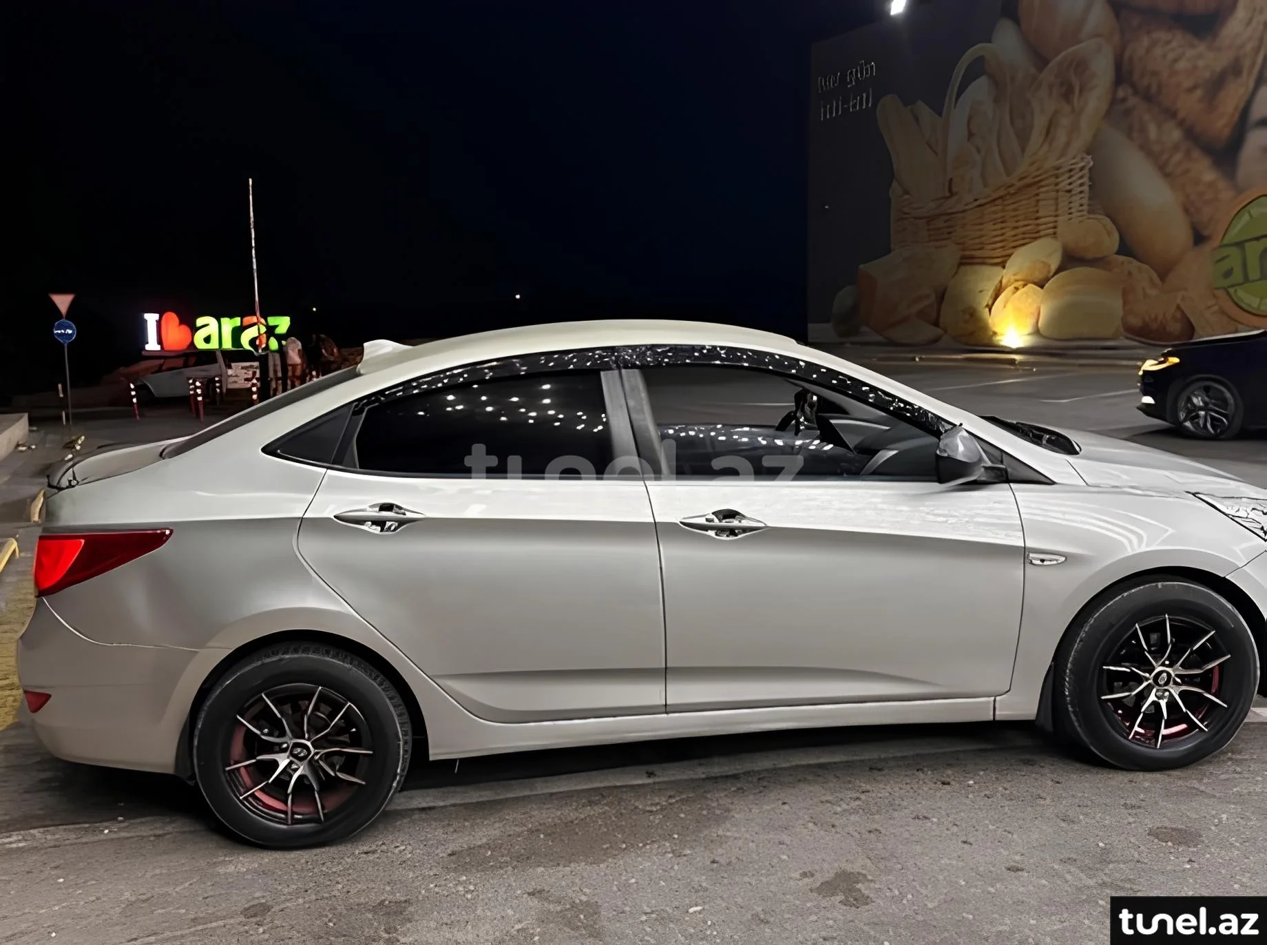 Hyundai Accent 2015