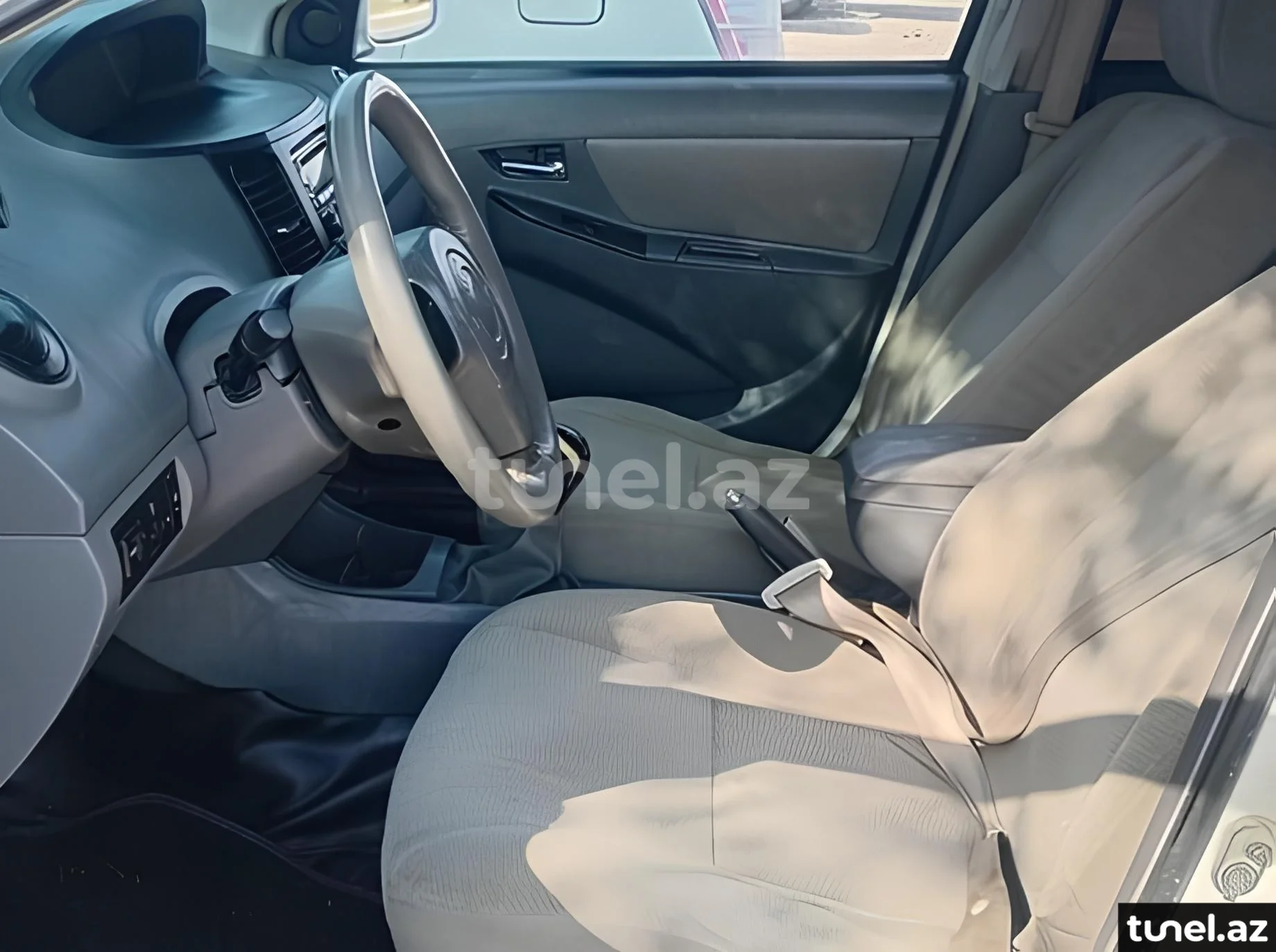 Geely MK 2012