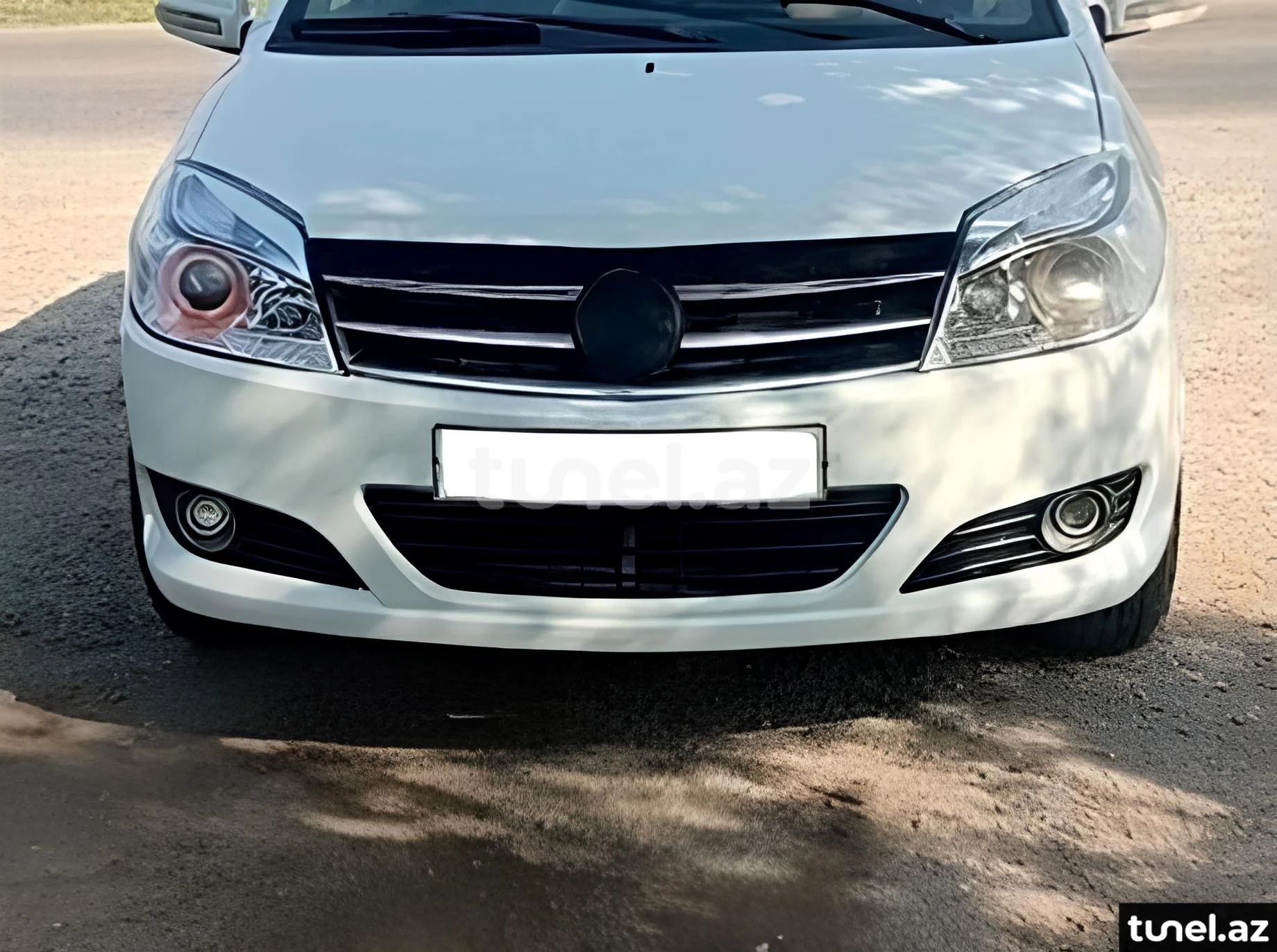 Geely MK 2012