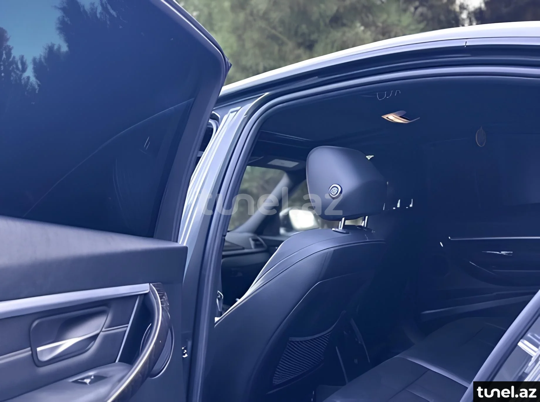 BMW 330 2016