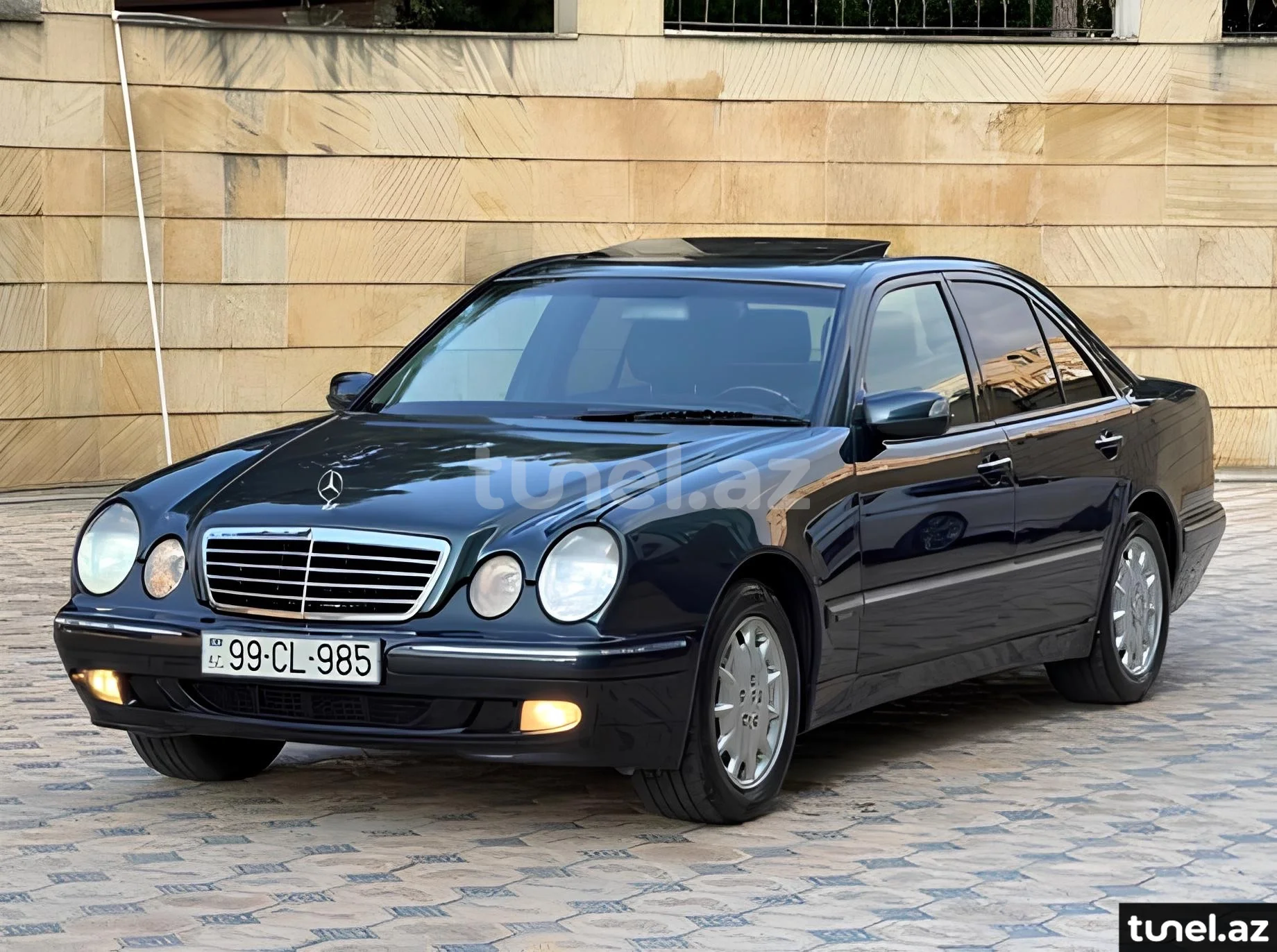 Mercedes E 270 2000