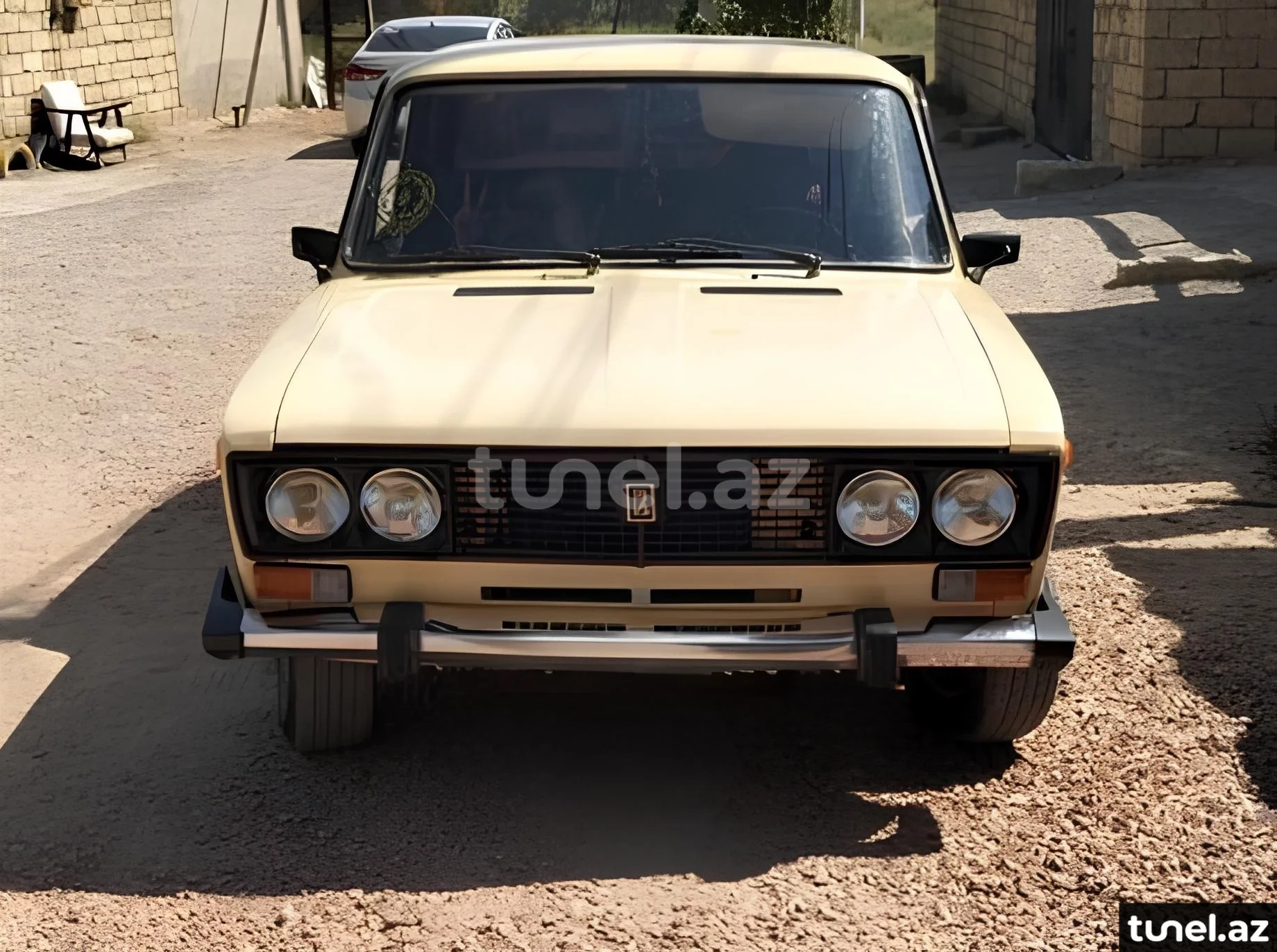 LADA (VAZ) 2106 1988