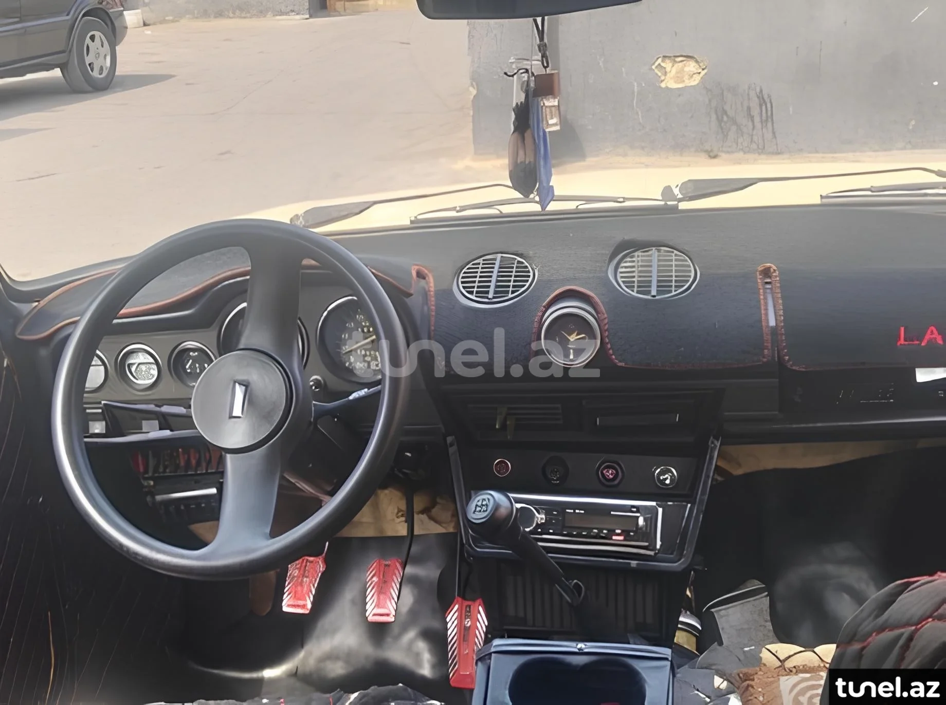 LADA (VAZ) 2106 1988