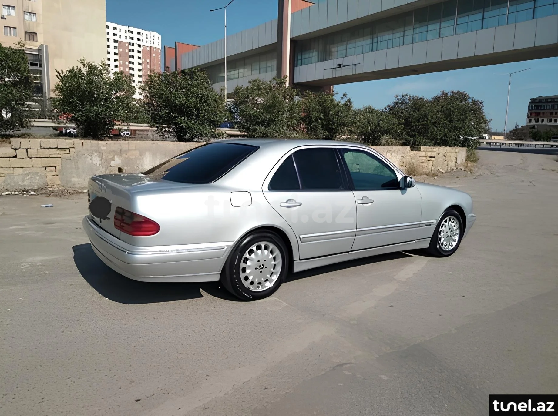 Mercedes E 240 2000