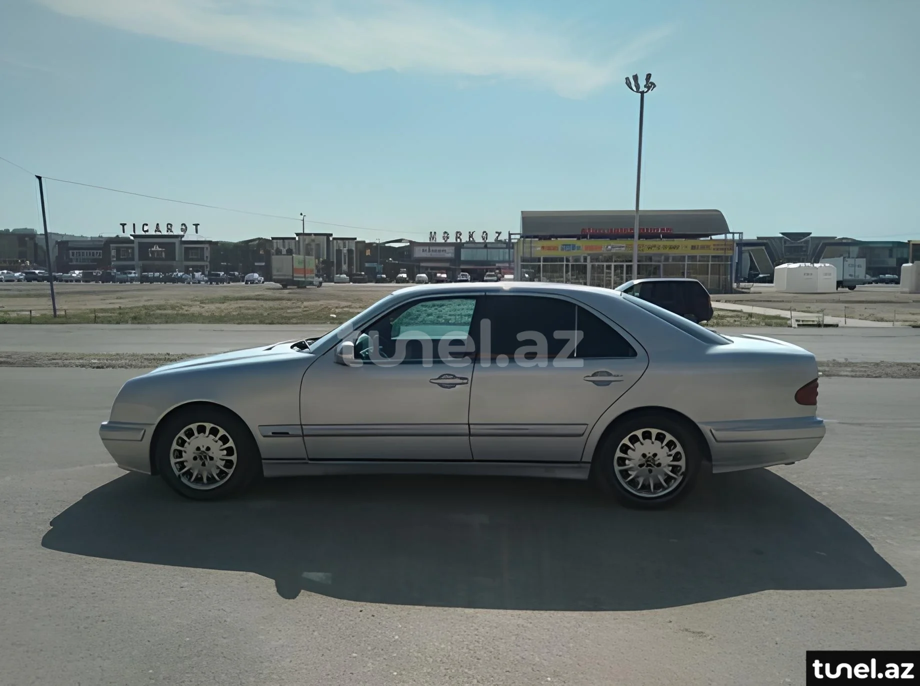 Mercedes E 240 2000
