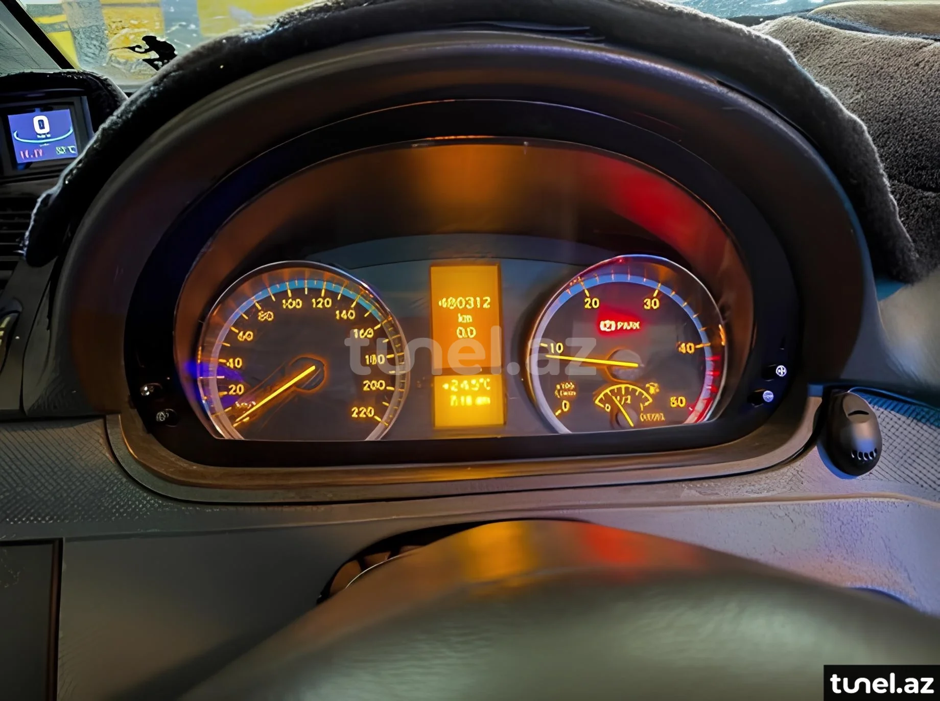 Mercedes Viano 2006
