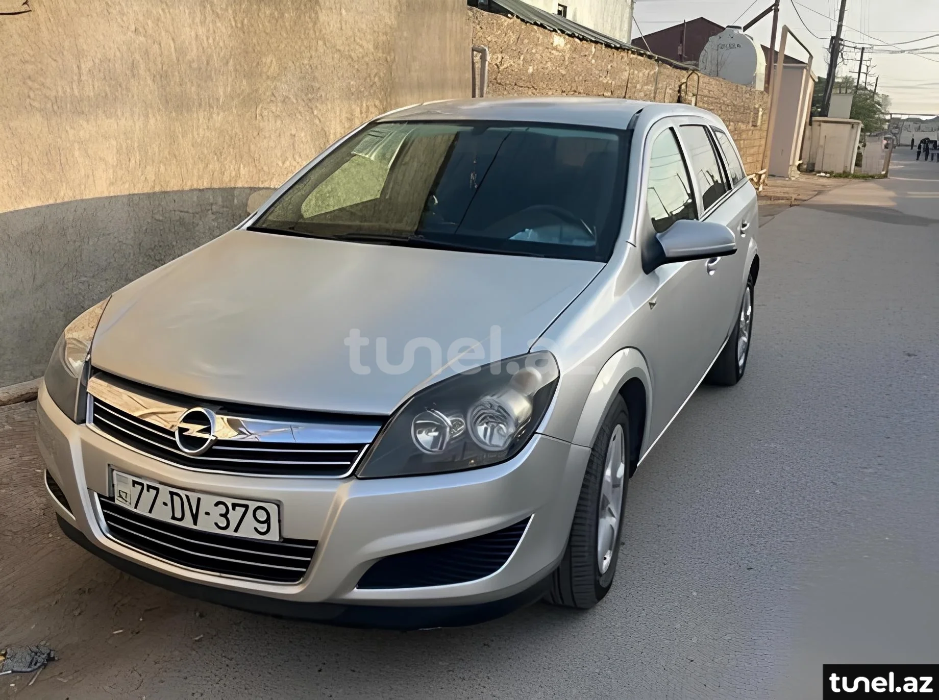 Opel Astra 2010