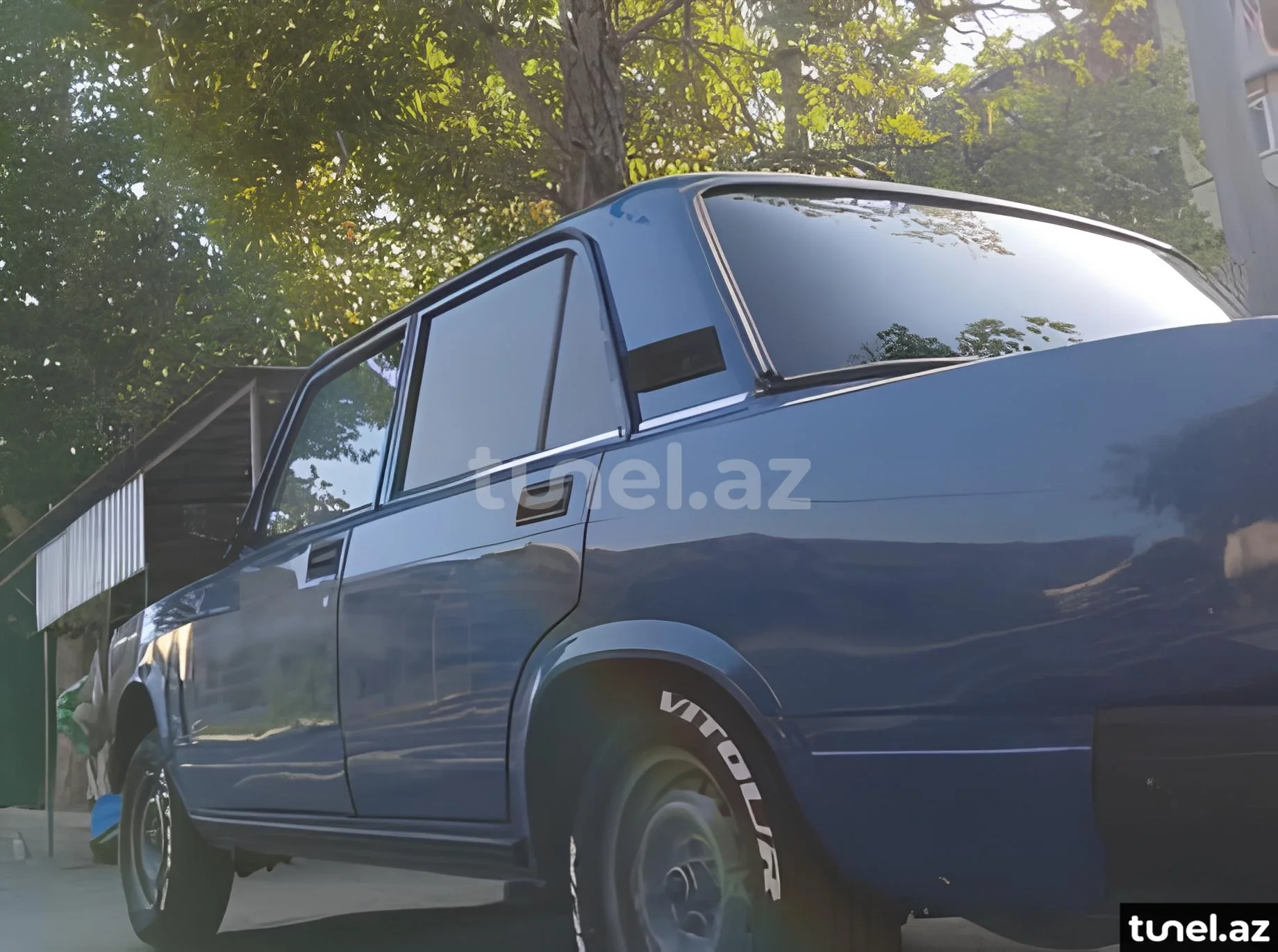 LADA (VAZ) 2107 2003