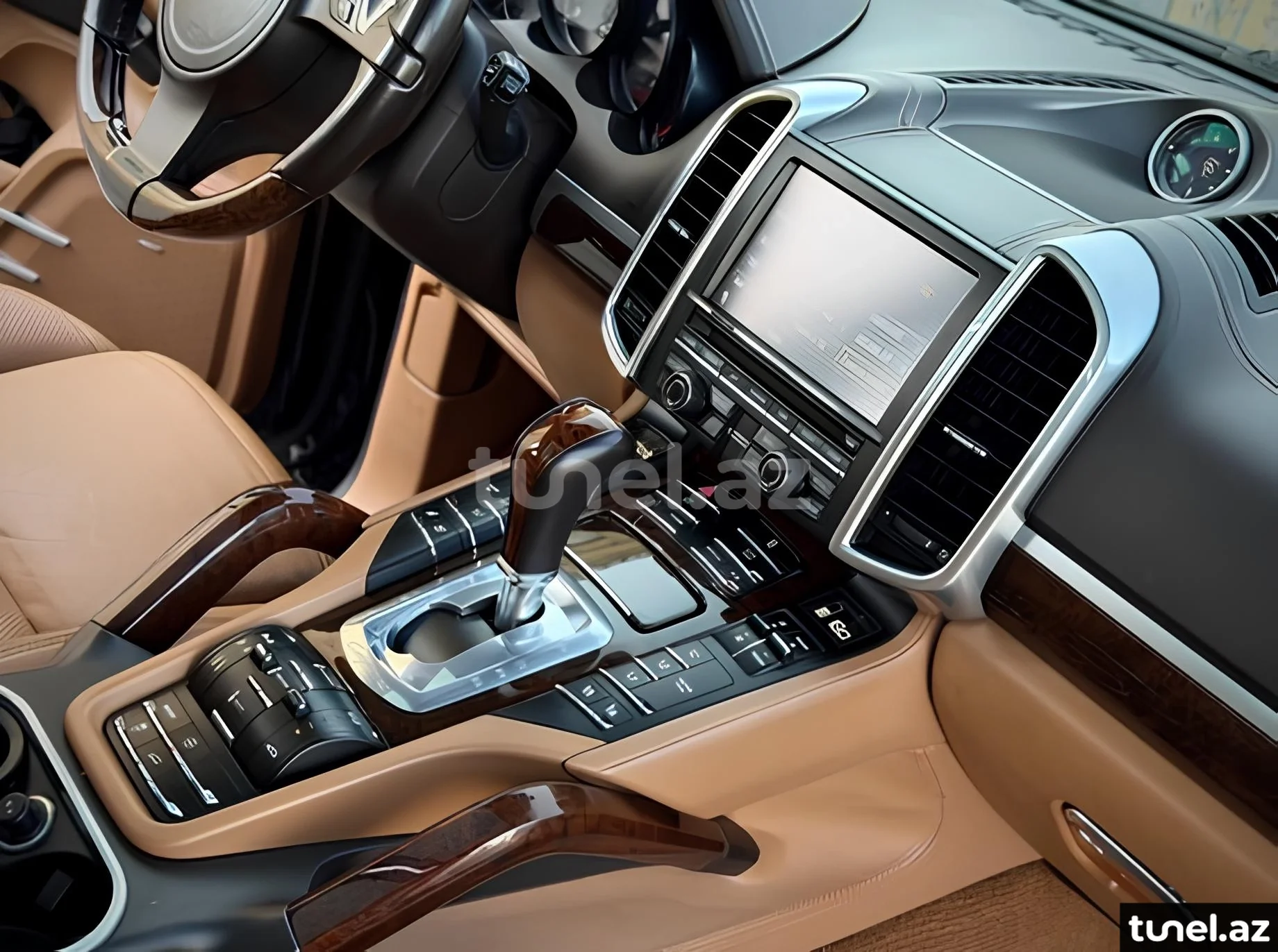Porsche Cayenne Turbo 2011