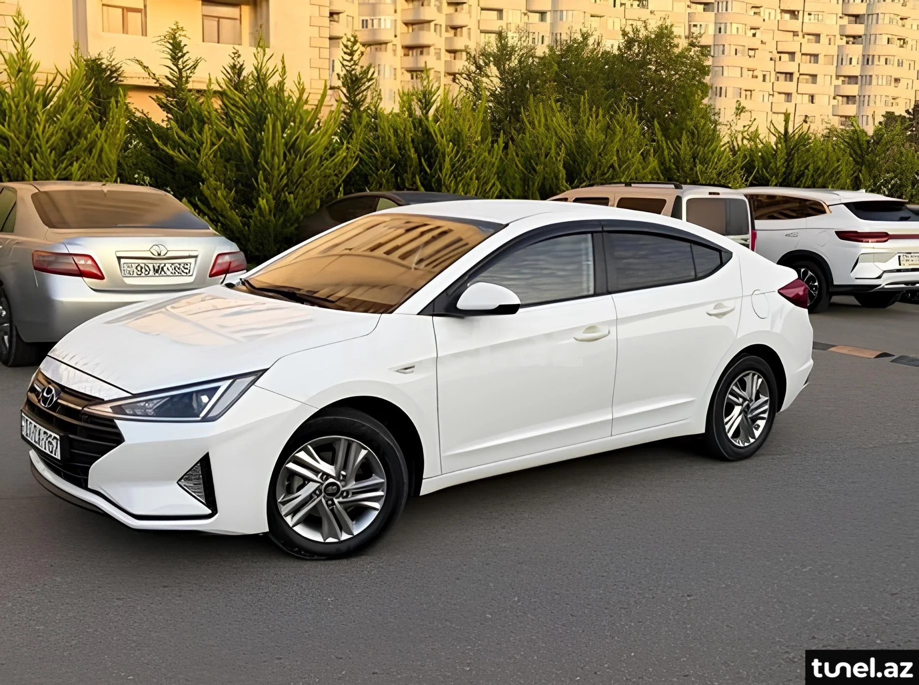 Hyundai Elantra 2019