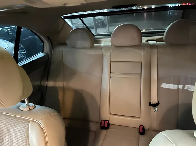 Mercedes E 350, 3.5 L, 2006 i̇l, 290 000 km, Bakı - Qiymət: 13 800 ₼ - Tunel.az
