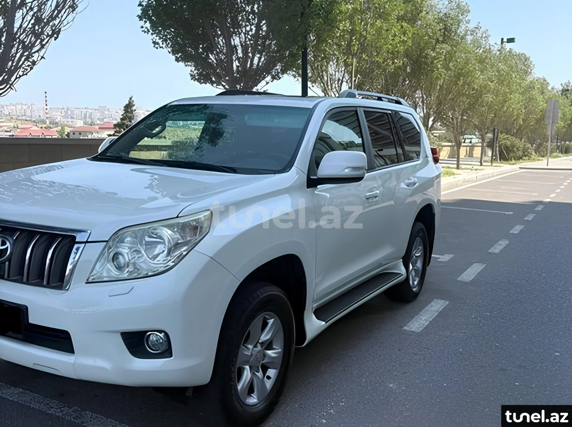Toyota Land Cruiser Prado 2012