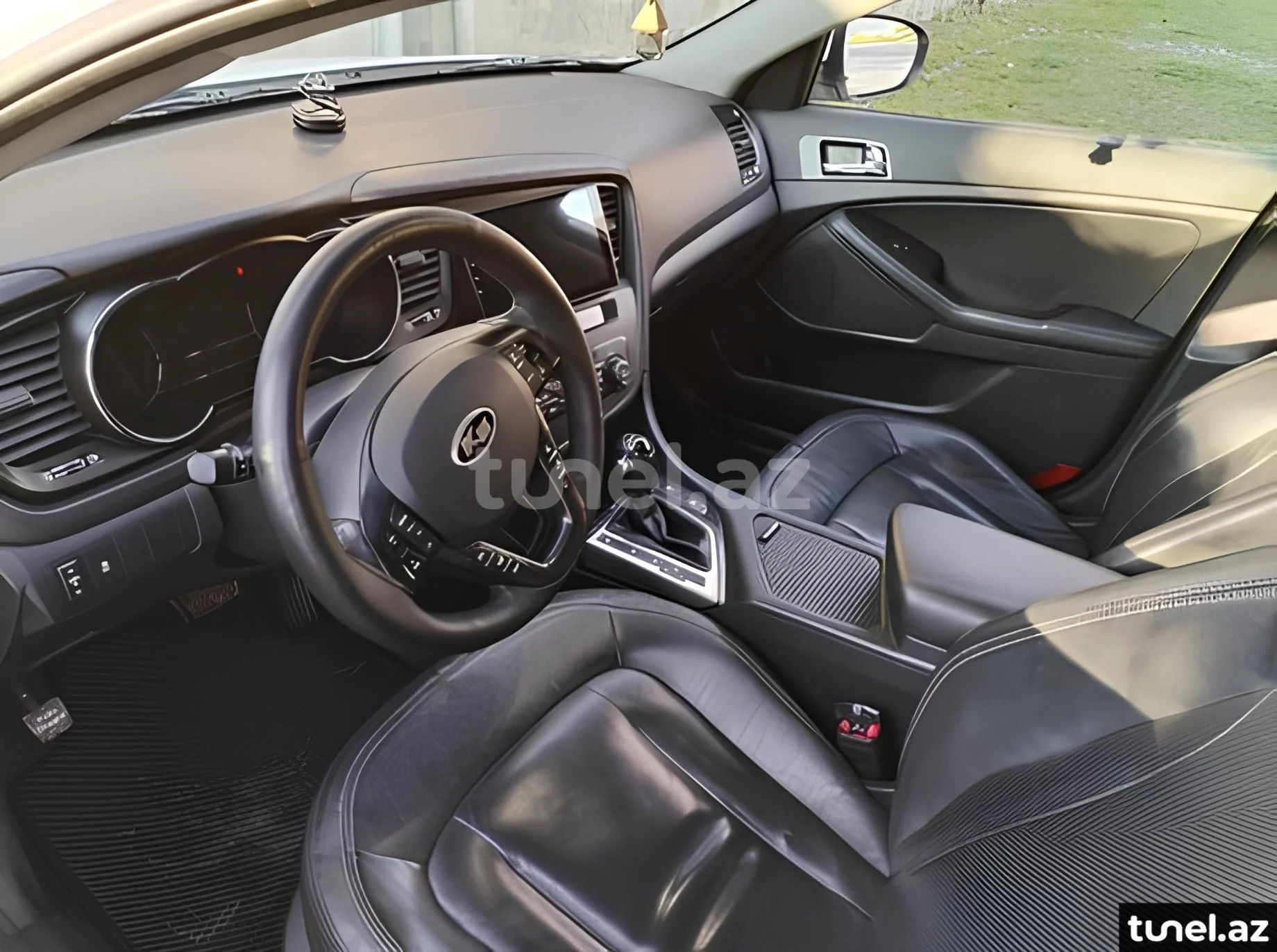 Kia K5 2010