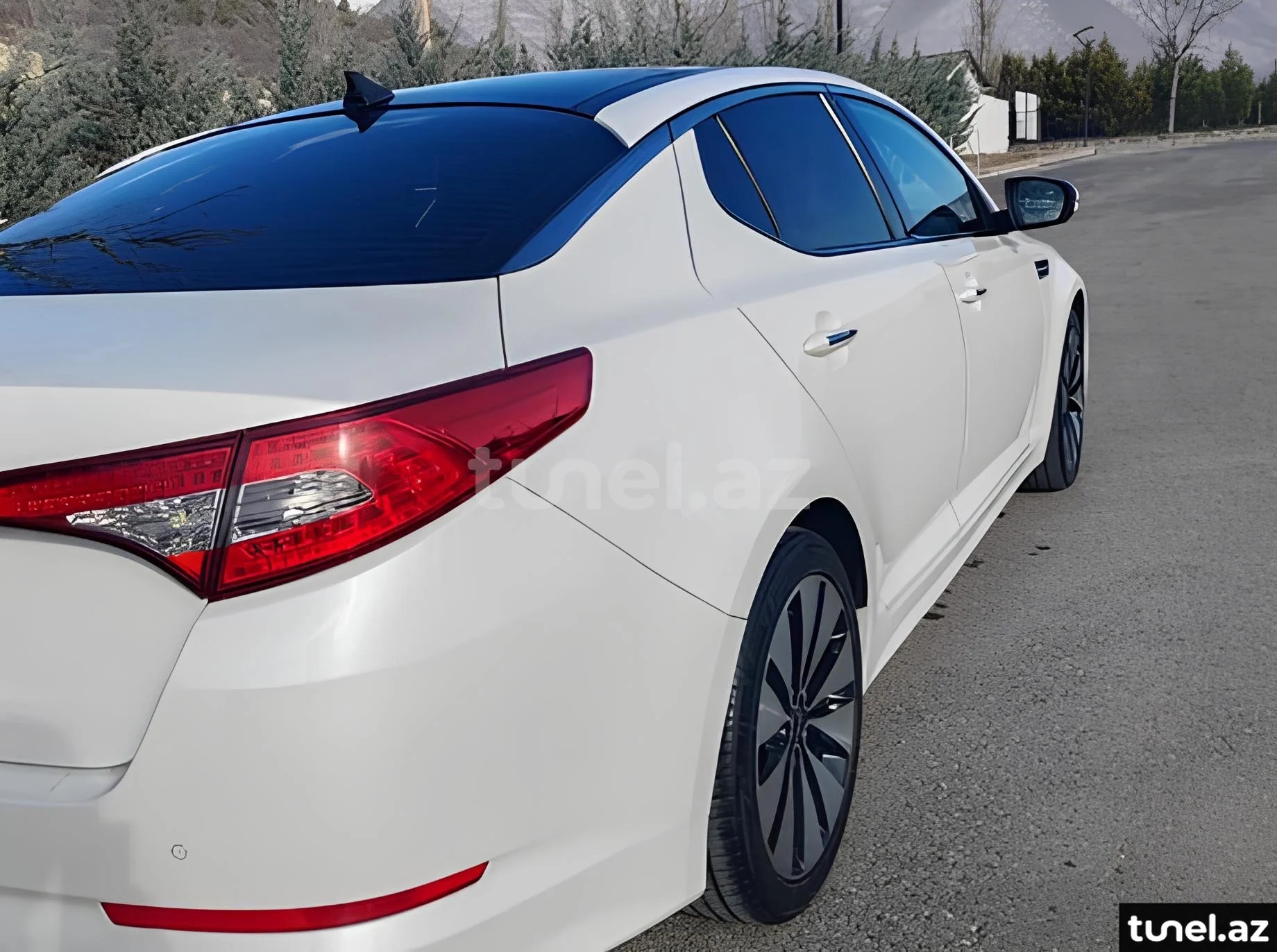 Kia K5 2010