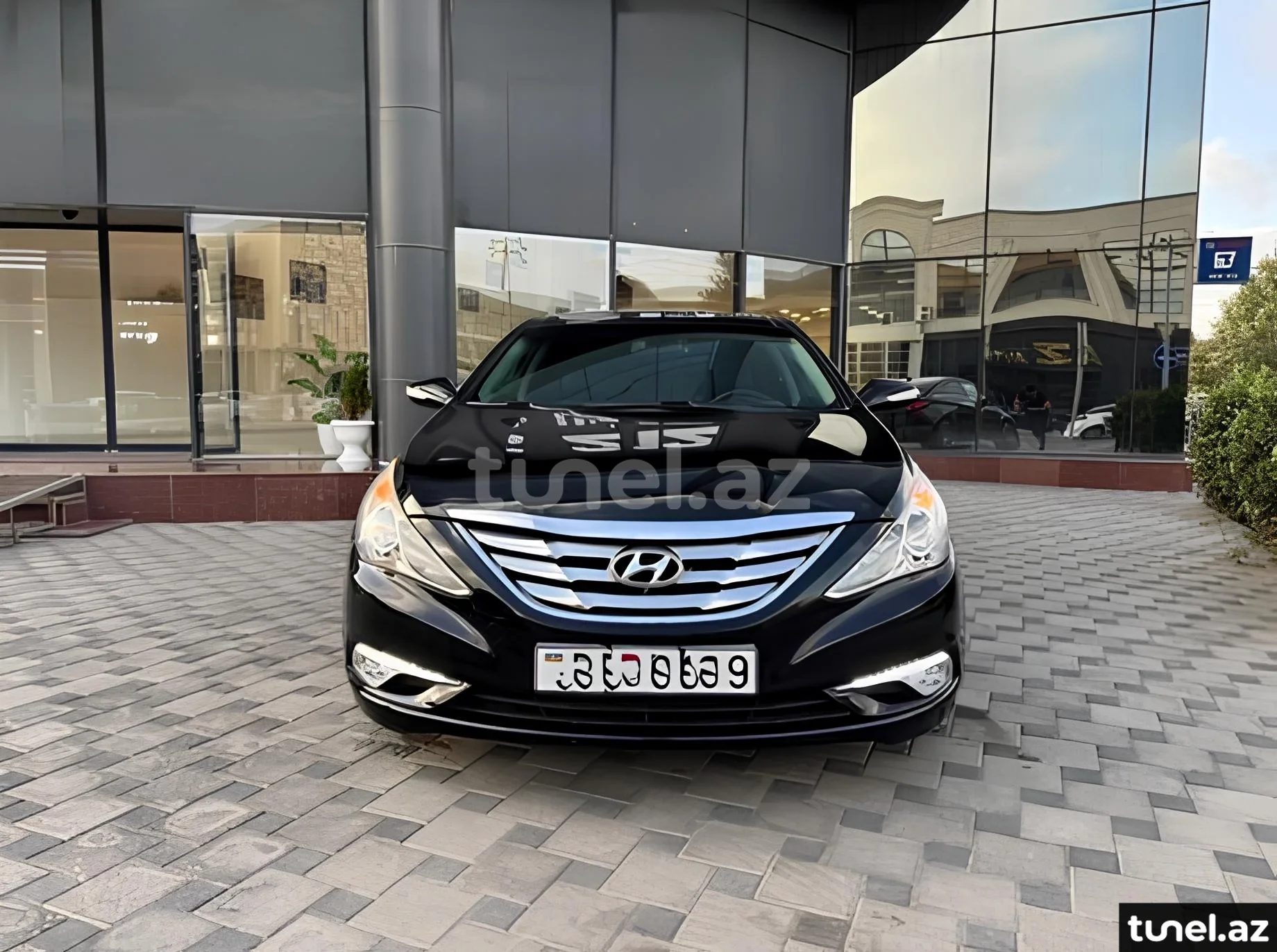 Hyundai Sonata 2011