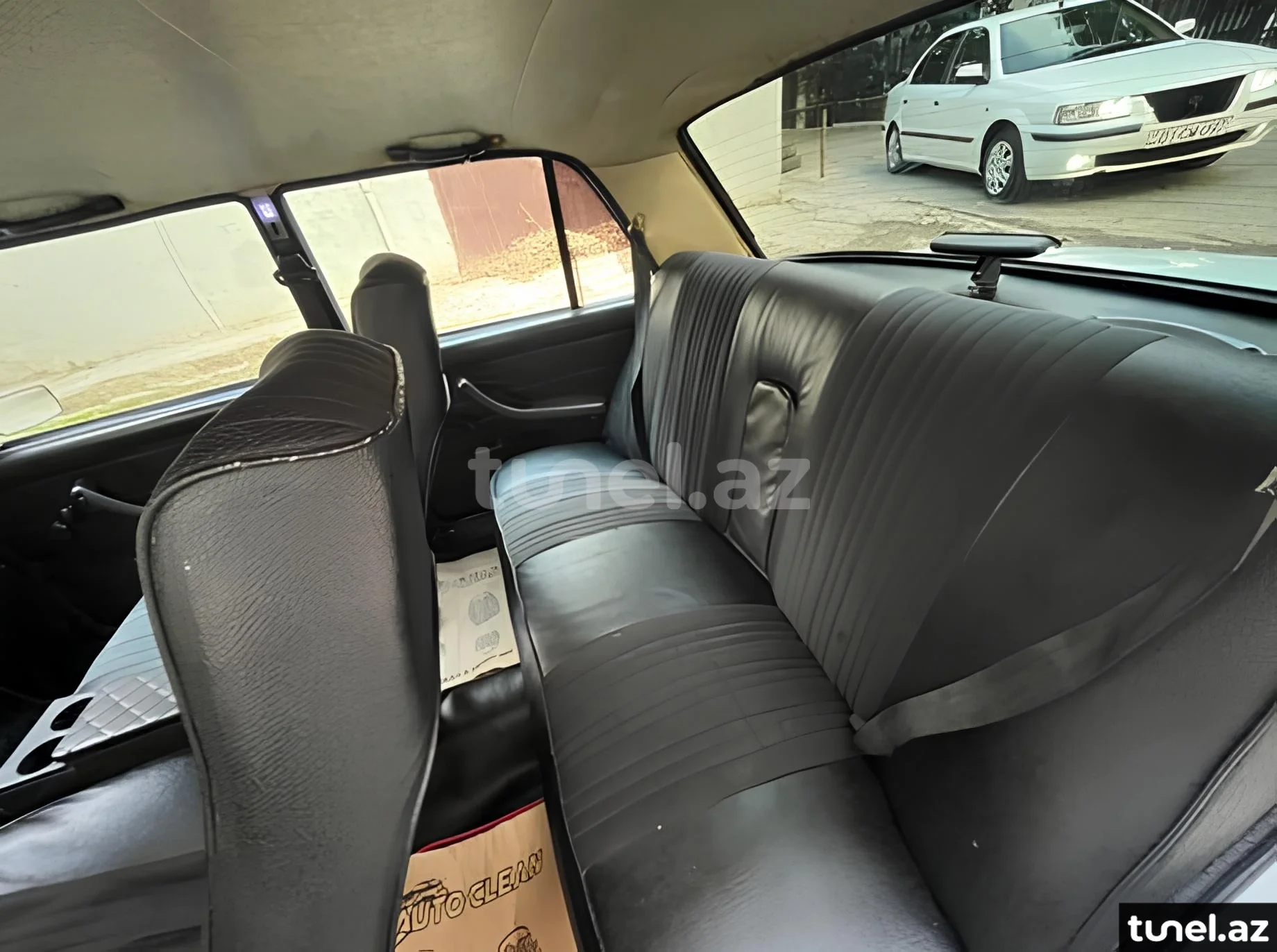 LADA (VAZ) 2107 2004