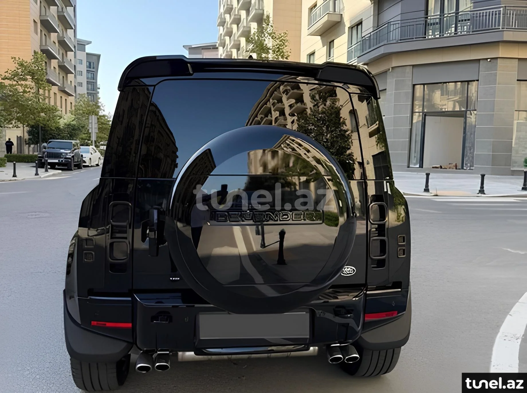 Land Rover Defender 2022
