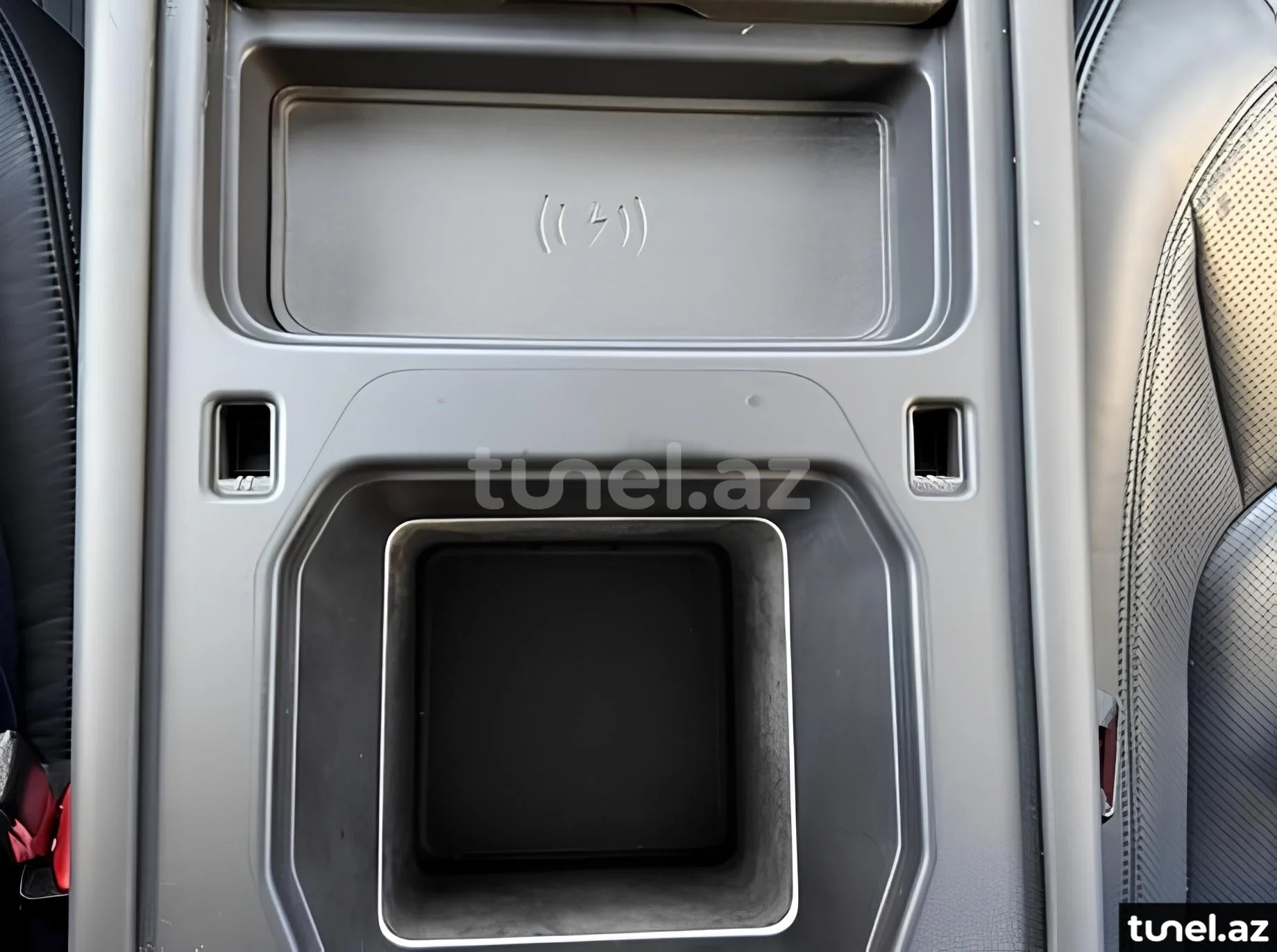Land Rover Defender 2022