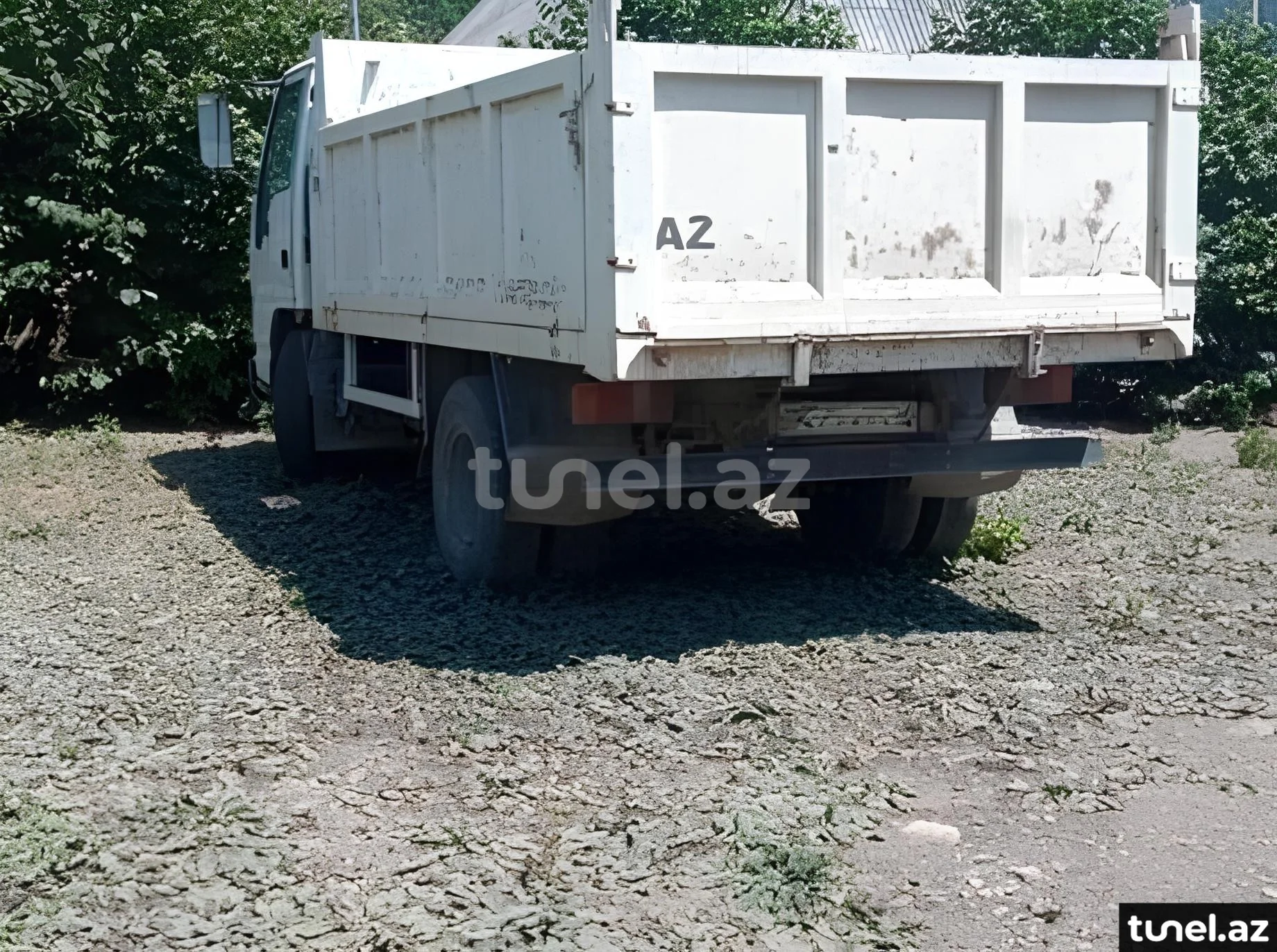 Isuzu NPR 66 L 2004