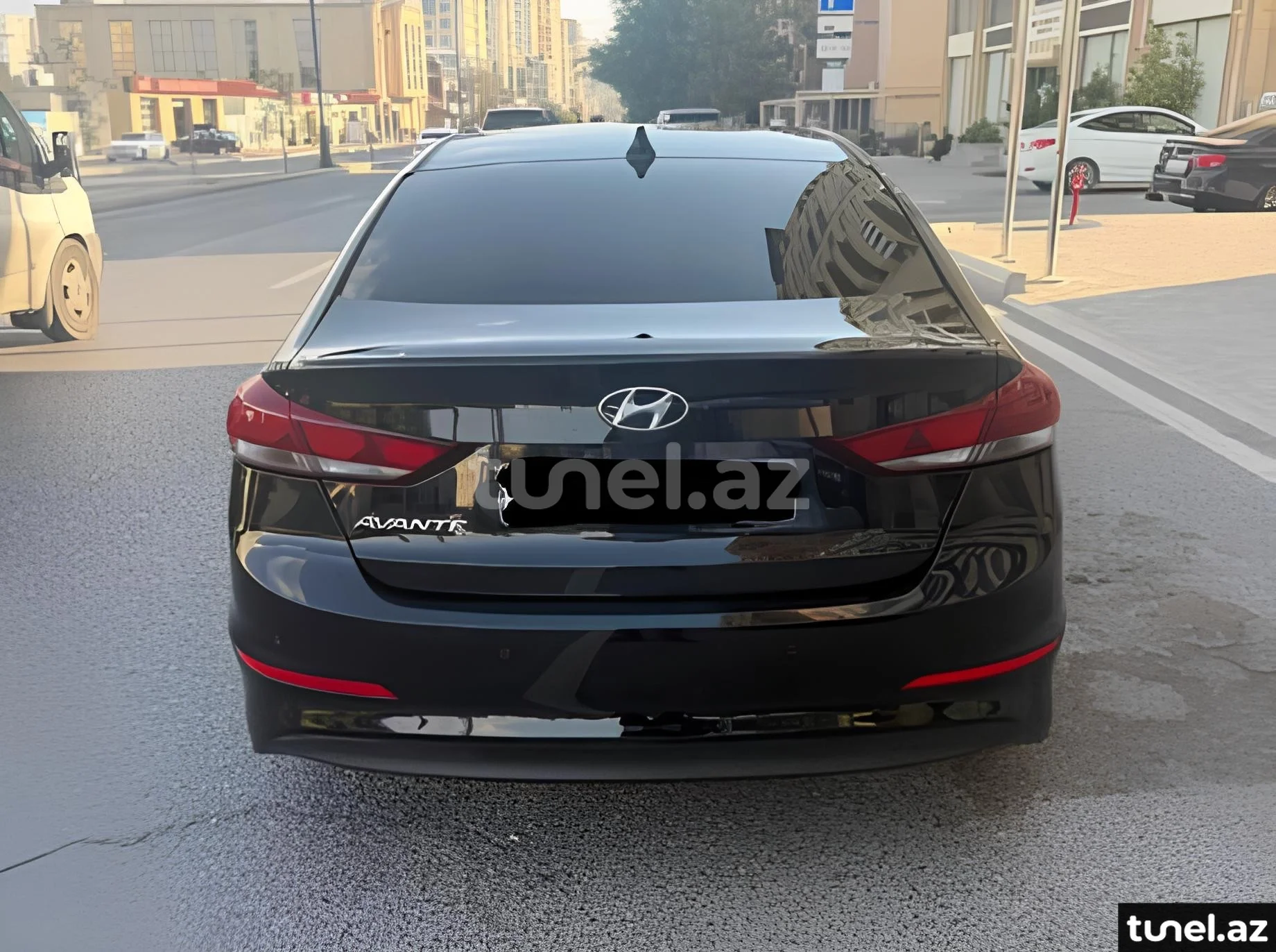 Hyundai Avante 2016