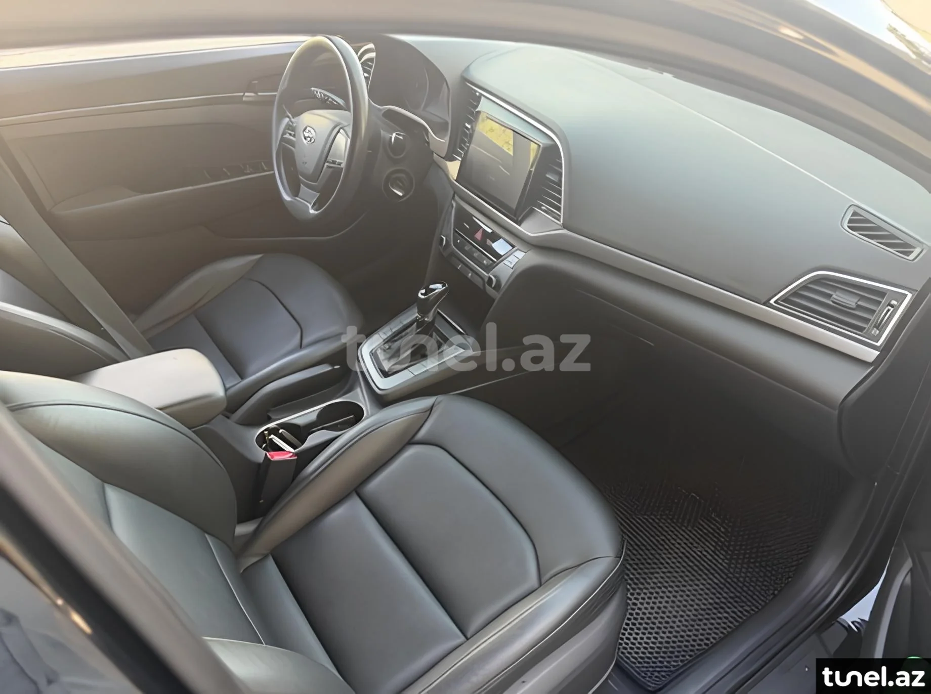 Hyundai Avante 2016