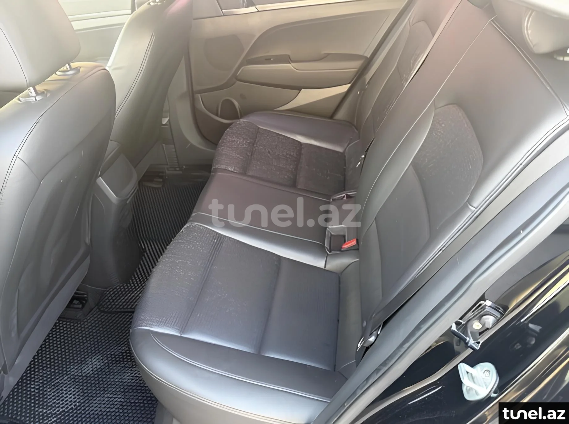 Hyundai Avante 2016