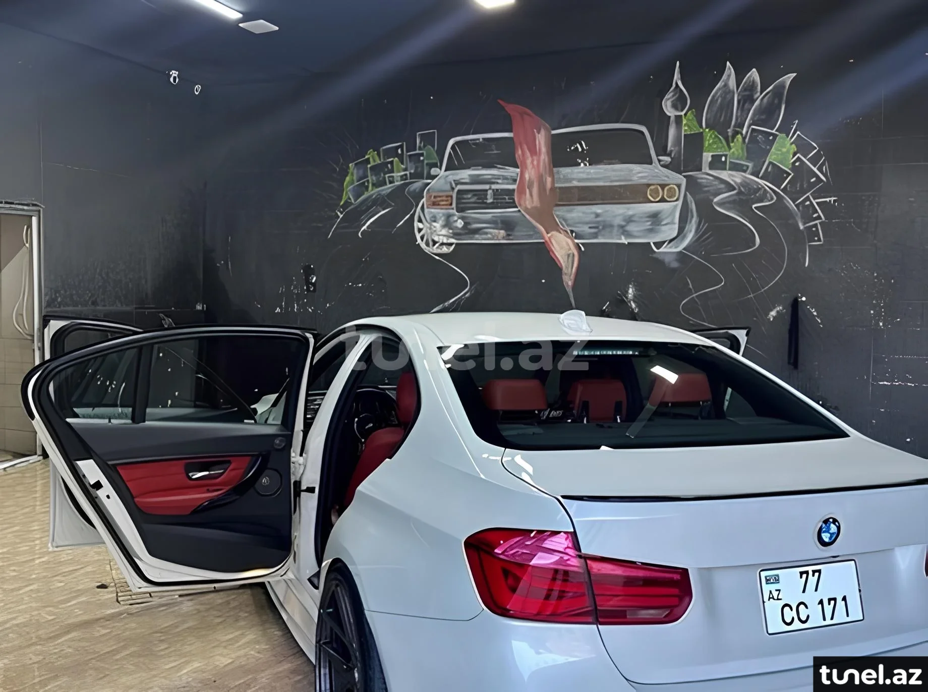 BMW 328 2014