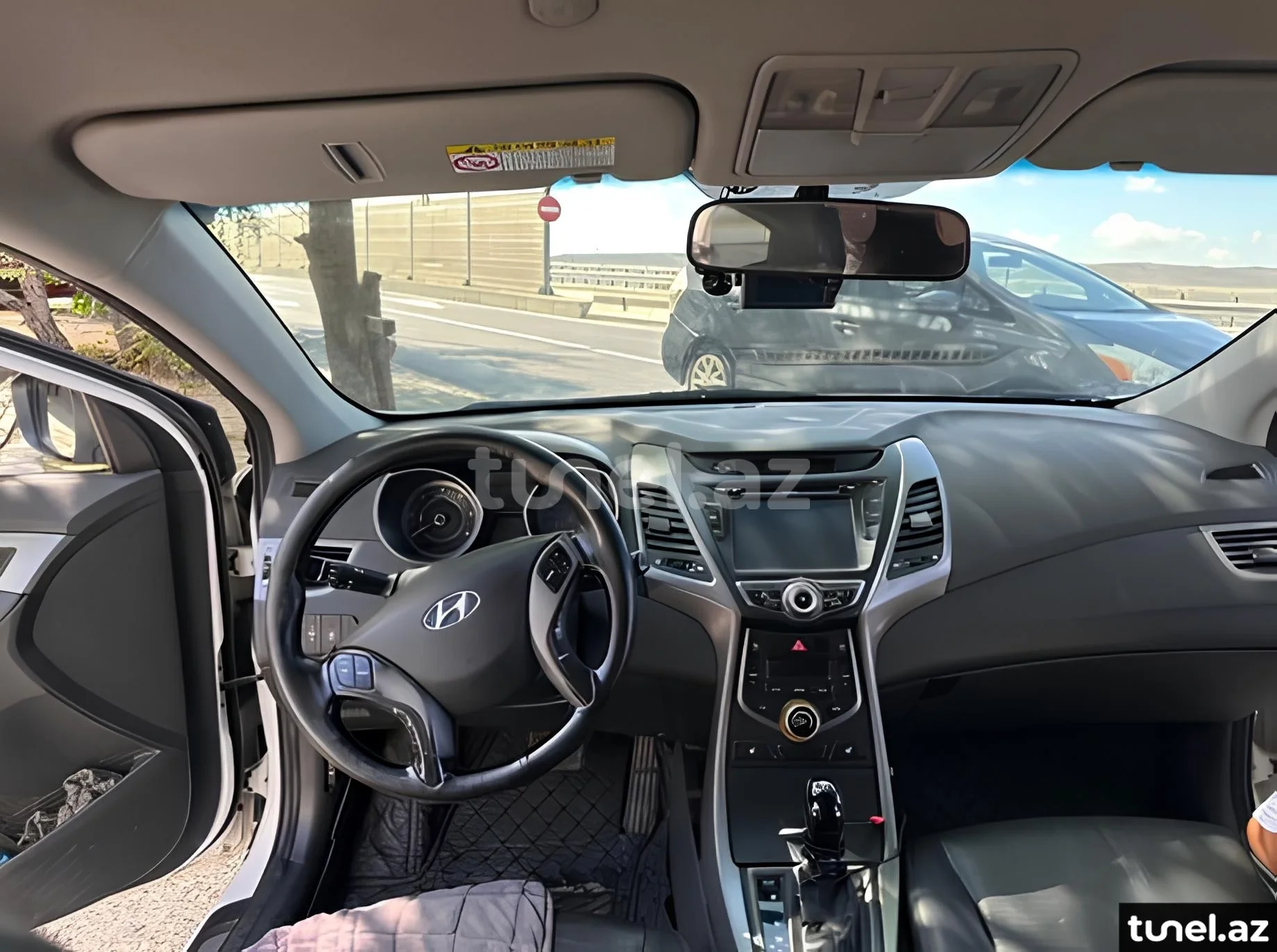 Hyundai Avante 2014