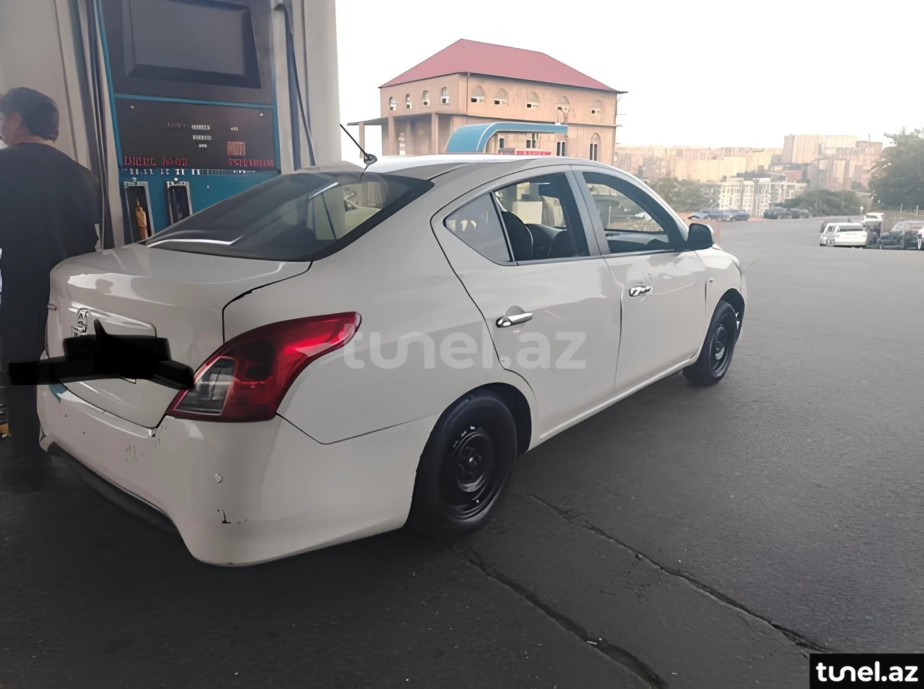 Nissan Sunny 2018