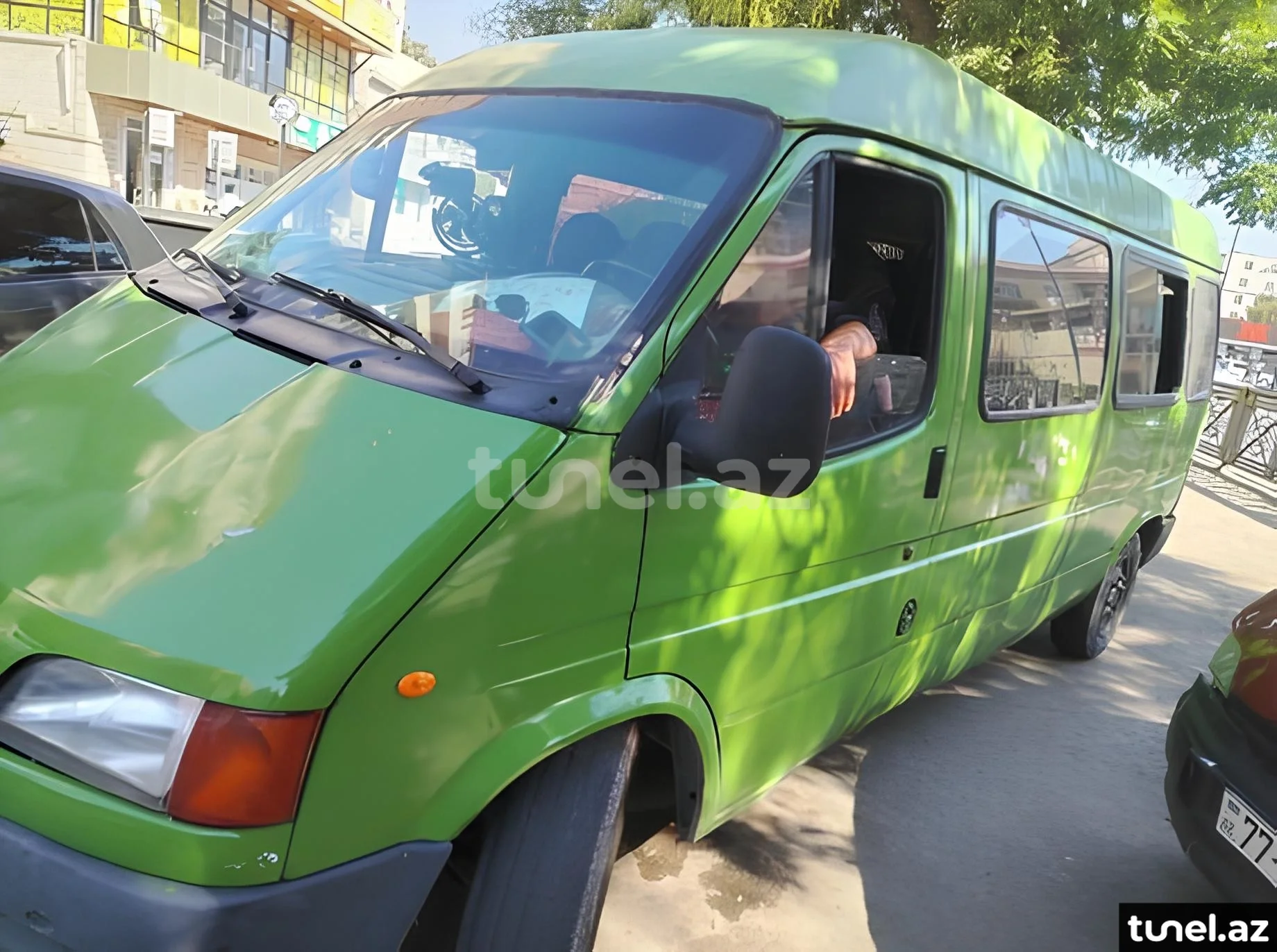 Ford Transit 2000