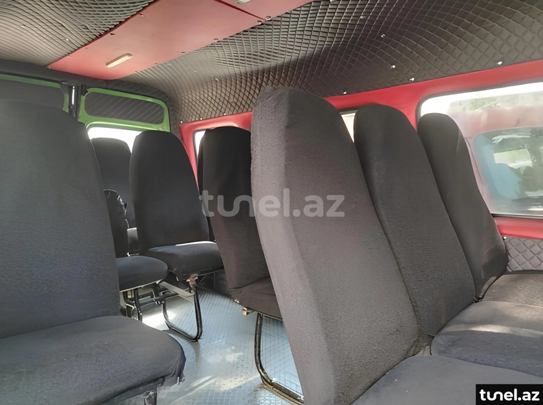 Ford Transit 2000