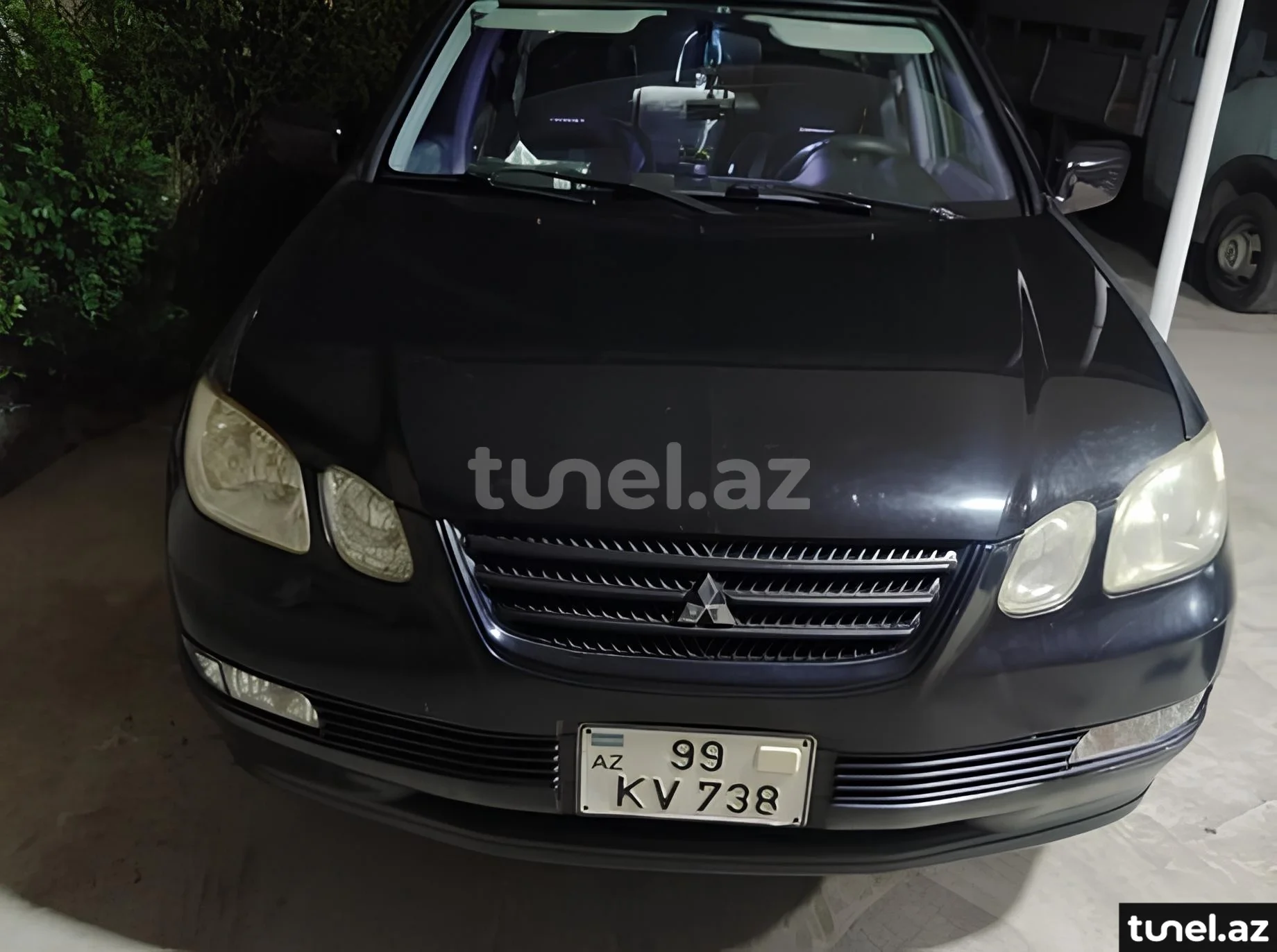 Mitsubishi Airtrek 2002