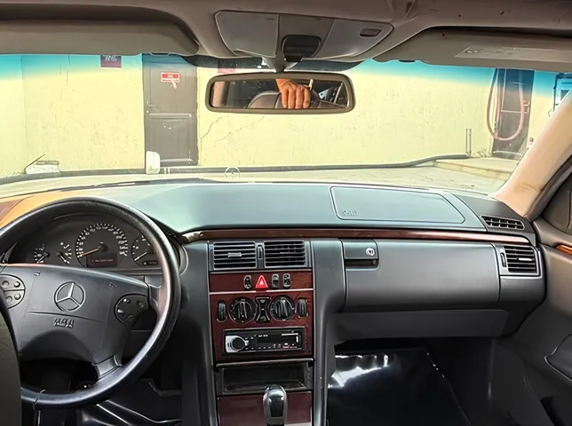 Mercedes E 220, 2.2 L, 2002 i̇l, 357 832 km, Ağstafa - Qiymət: 11 700 ₼ - Tunel.az