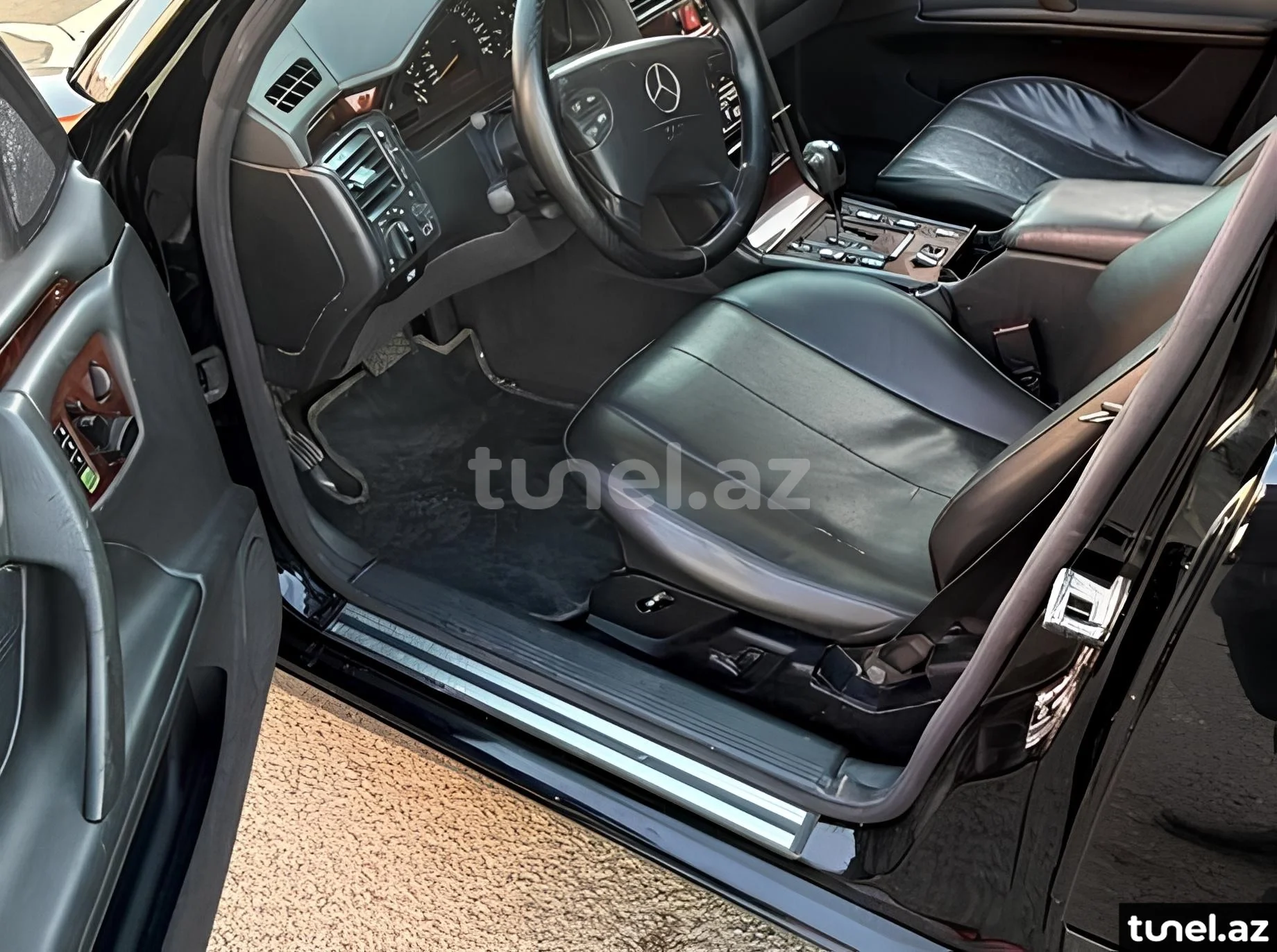 Mercedes E 220 2002
