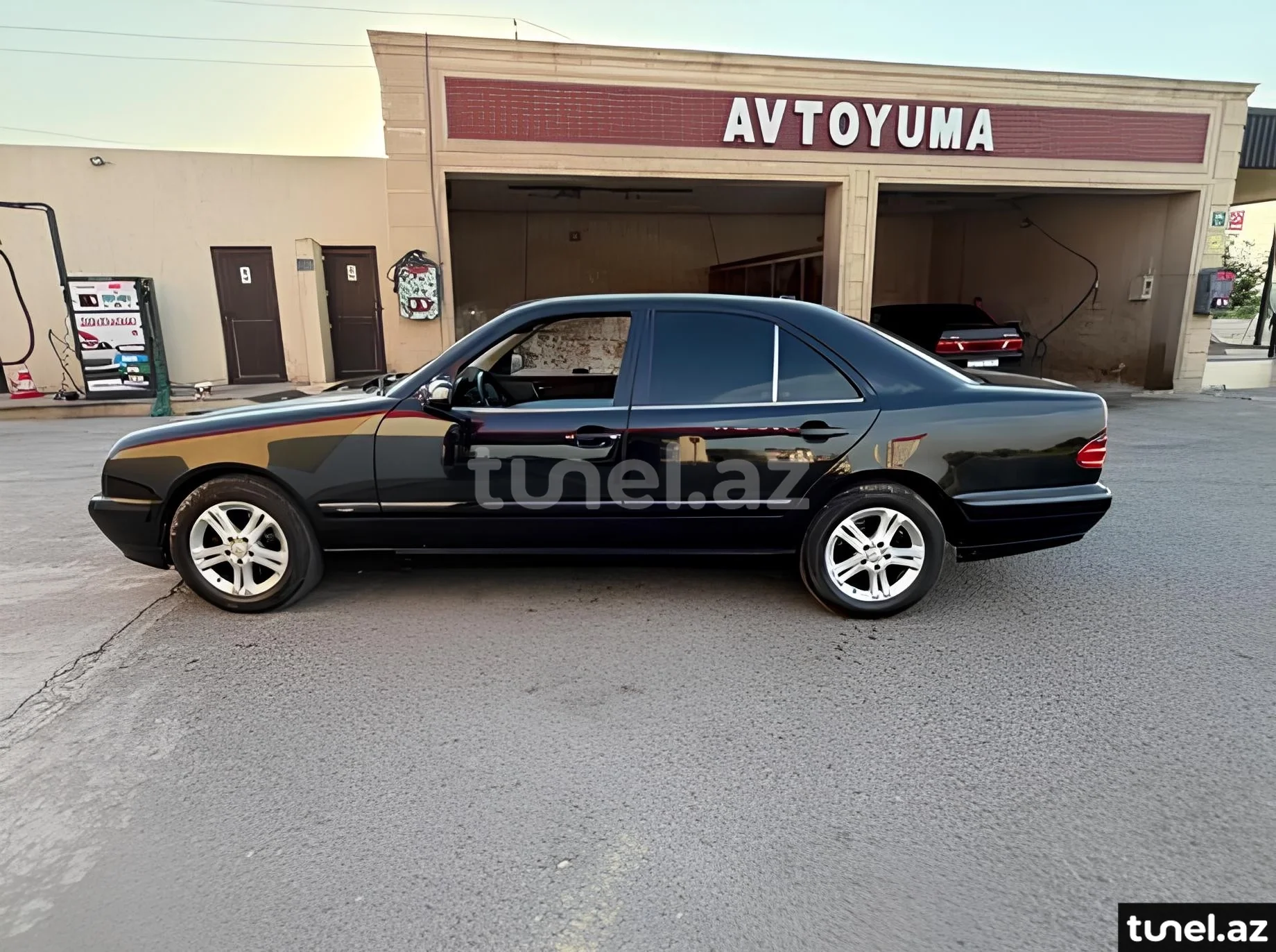 Mercedes E 220 2002